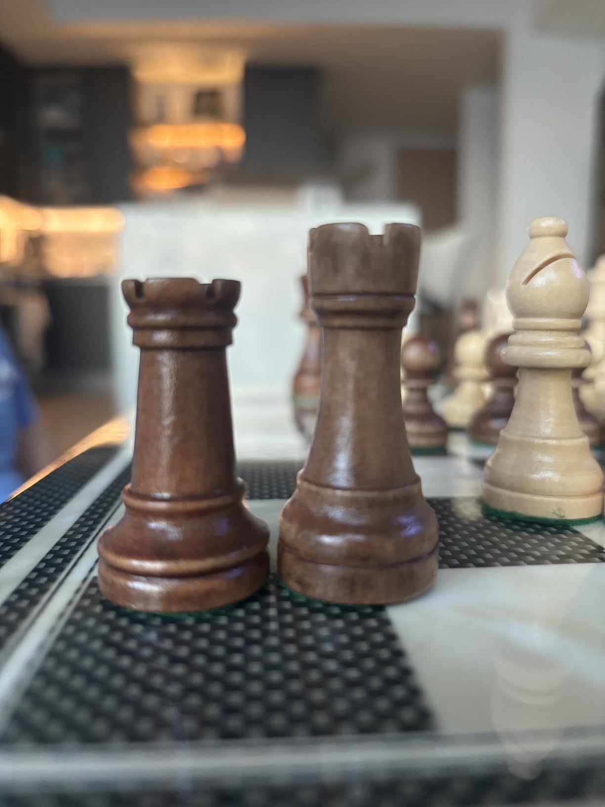 Bey-Berk Designer Chess Set, 13.5