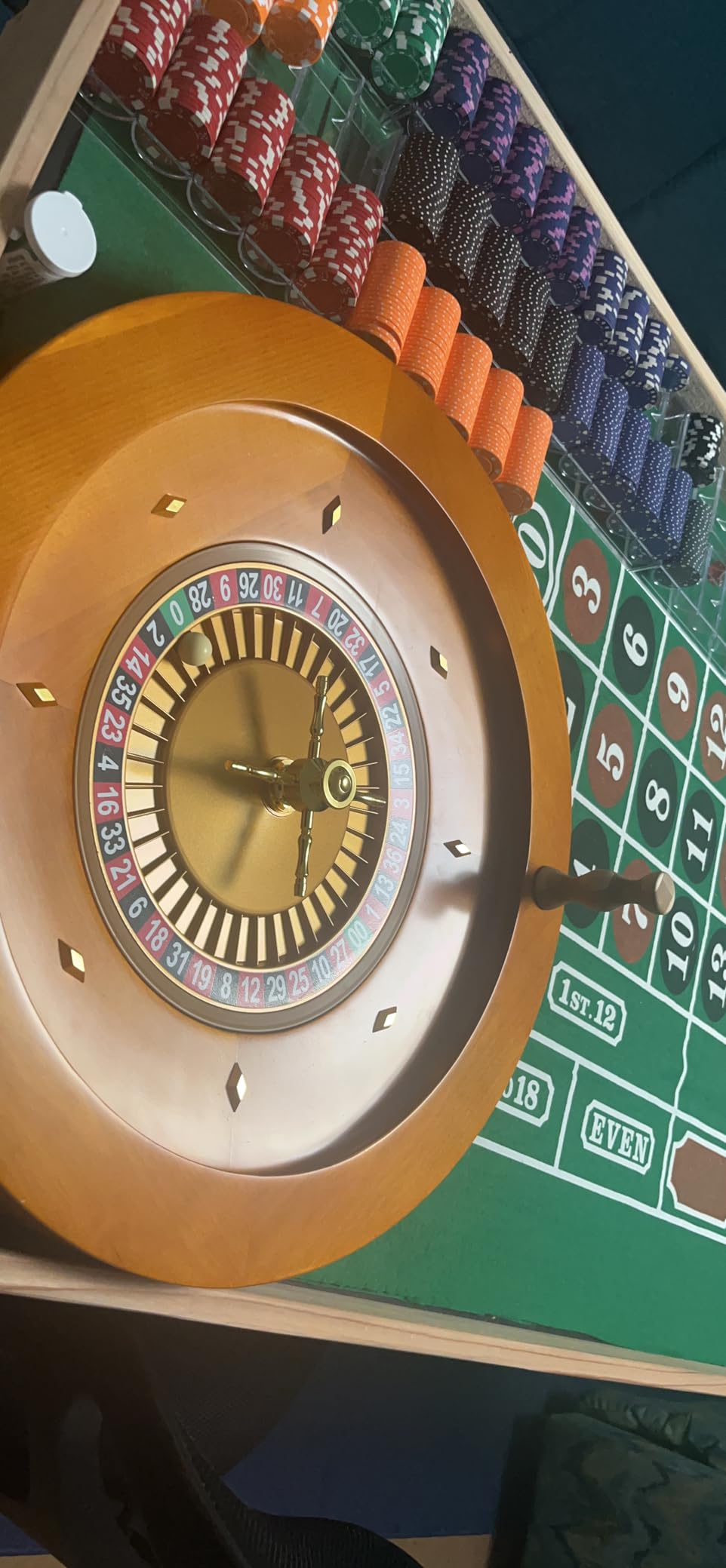 Yuanhe Deluxe Wooden Roulette Wheel - 20Inch Roulette Wheel Set, Casino Grade Precision Bearings,Chrome-Plated Brass Turret,Very Smooth Spinning Action,Great for Home Game Night or Professional Use customer photo 1