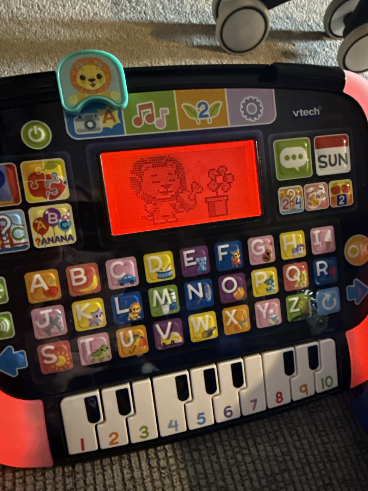 VTech Little Apps Light-Up Tablet customer photo 1
