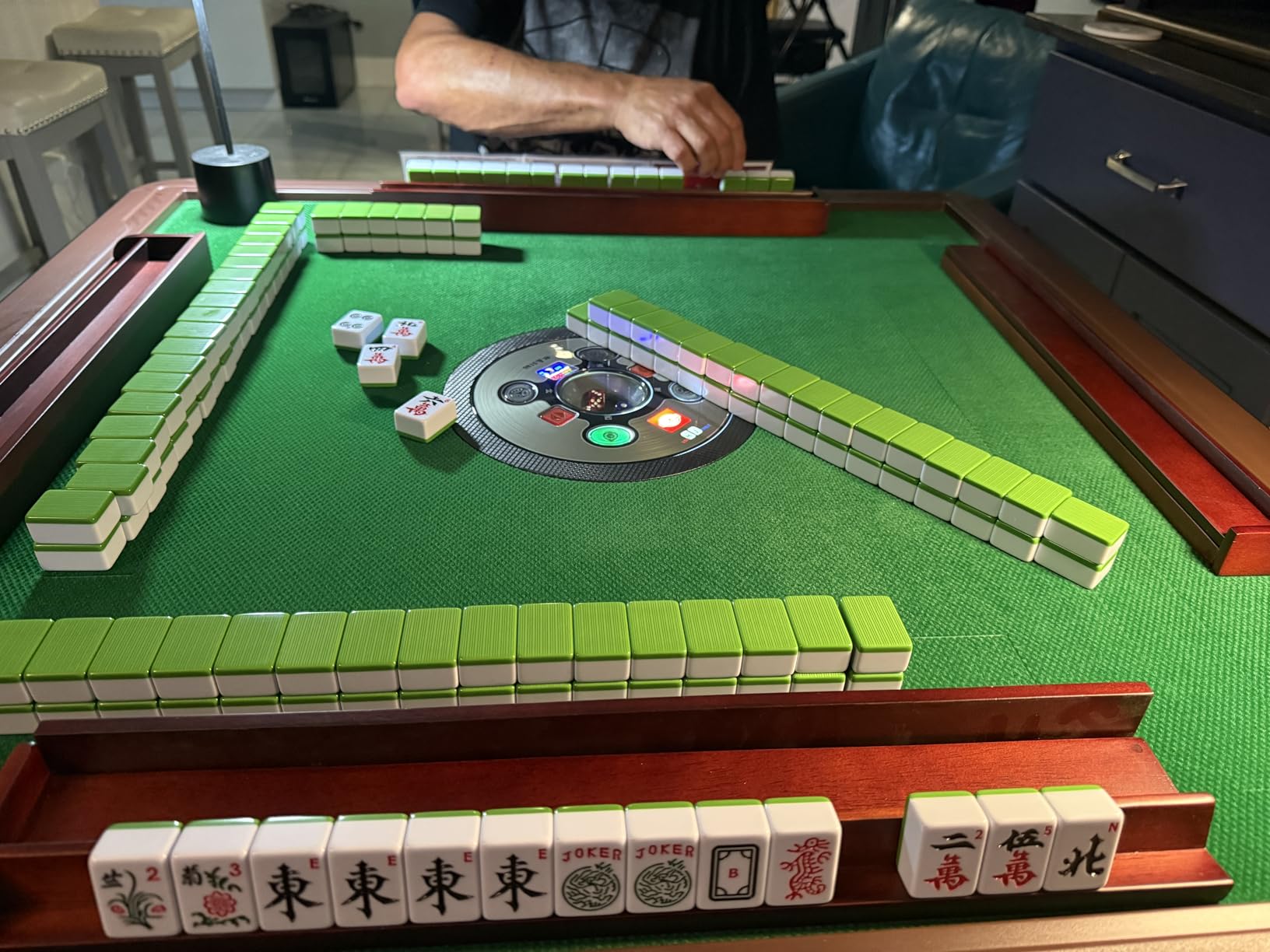 Automatic Mahjong Table 36mm American Mahjong Numbered Tiles Foldable Style with 2 Sets of Tiles + 4 Racks Built-in Hard Table Cover customer photo 2