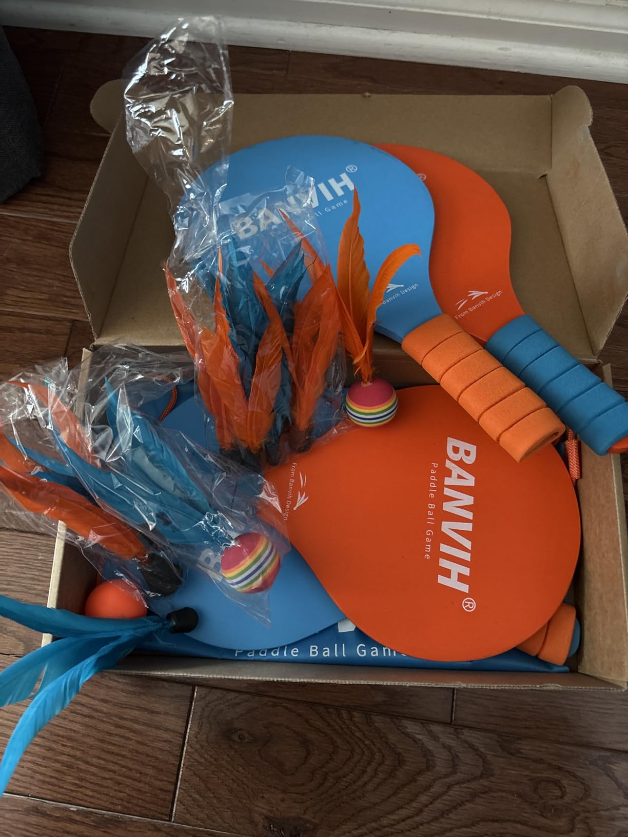 Banvih Badminton Set 4 Rackets - Beach Games & Yard Games for Adults and Family, Outdoor Games for Kids 8-12, Paddle Ball Set with Birdies, Lawn & Camping Games, Beach Toys for Summer Fun customer photo 1