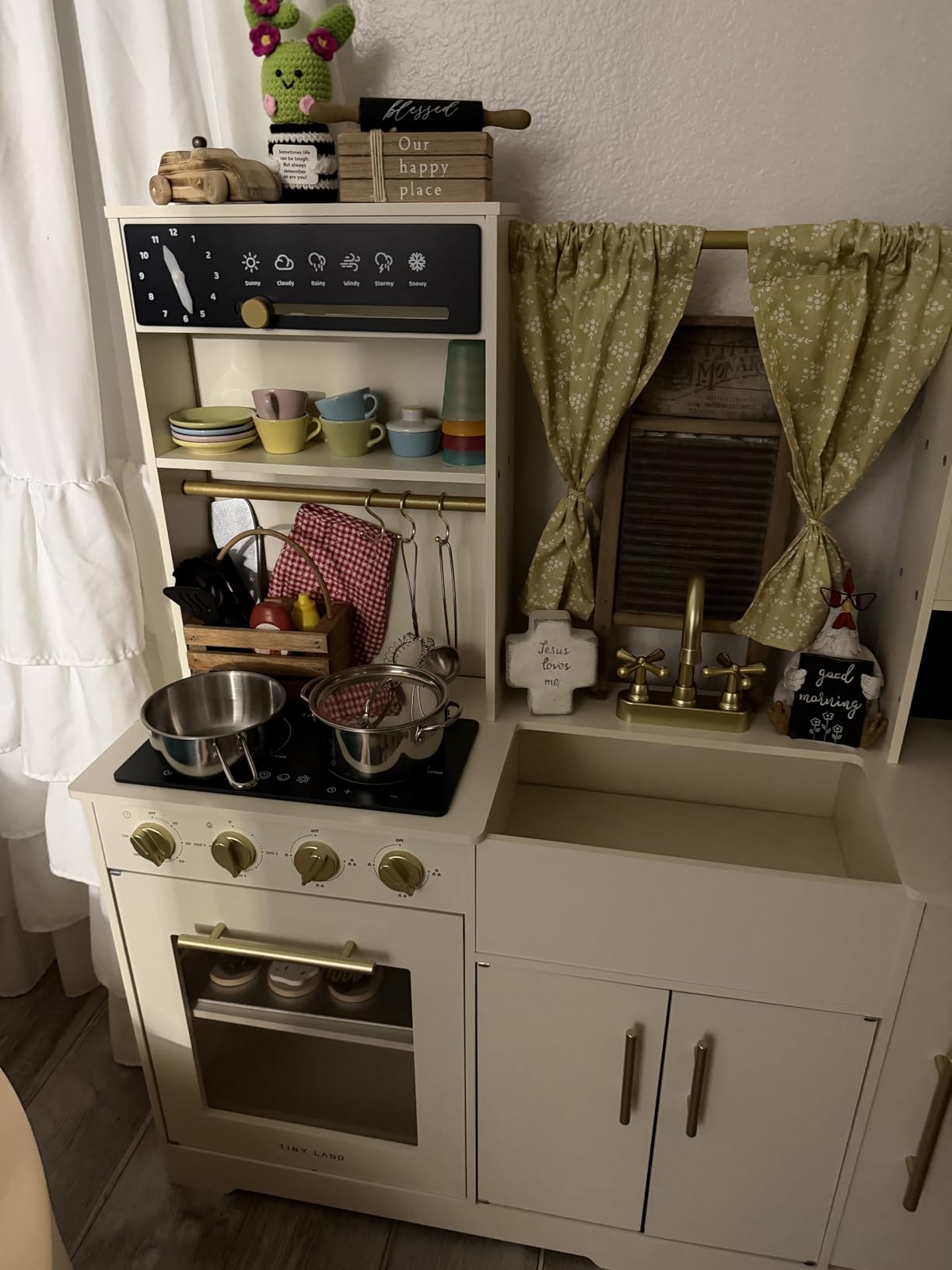 Tiny Land Play Kitchen for Kids, Toy Kitchen Set with Plenty of Play Features, Modern Kids Wooden Play Kitchen customer photo 2