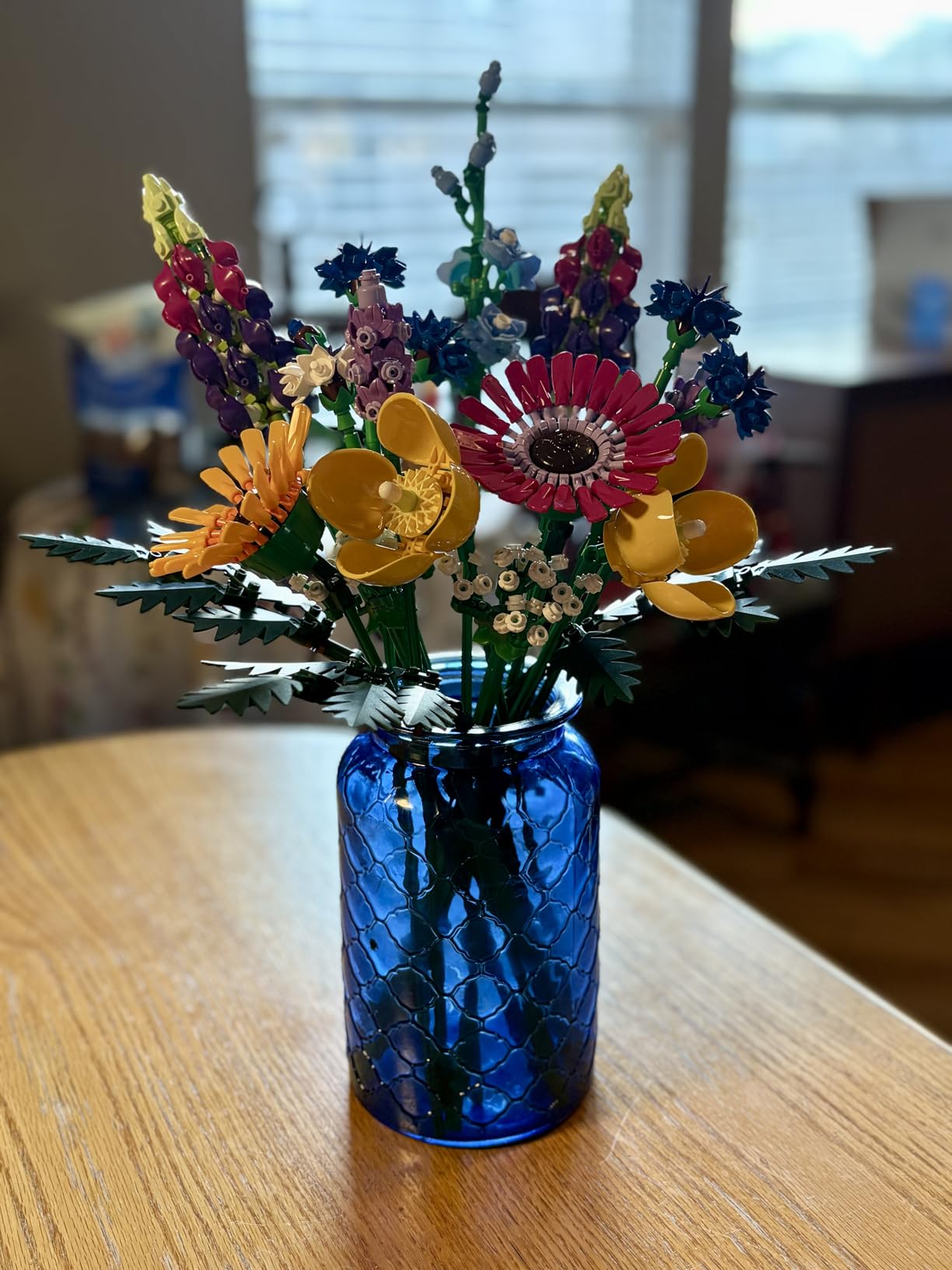 LEGO Botanicals Artificial Wildflower Bouquet - Fake Indoor Flowers Building Set for Home, Kitchen, Desk Decoration, Adults Ages 18+ (10313) customer photo 2