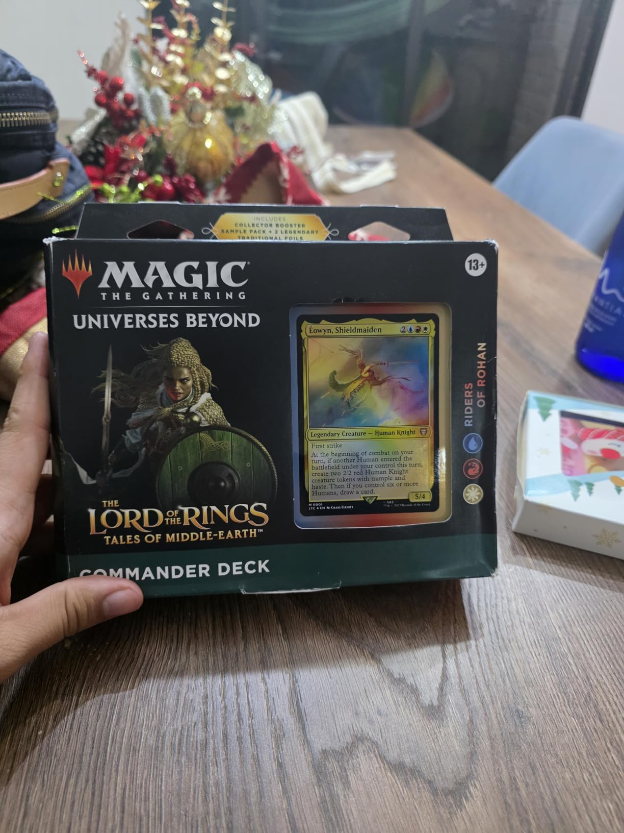 Magic The Gathering The Lord of The Rings: Tales of Middle-Earth Commander Deck 1 + Collector Booster Sample Pack customer photo 1