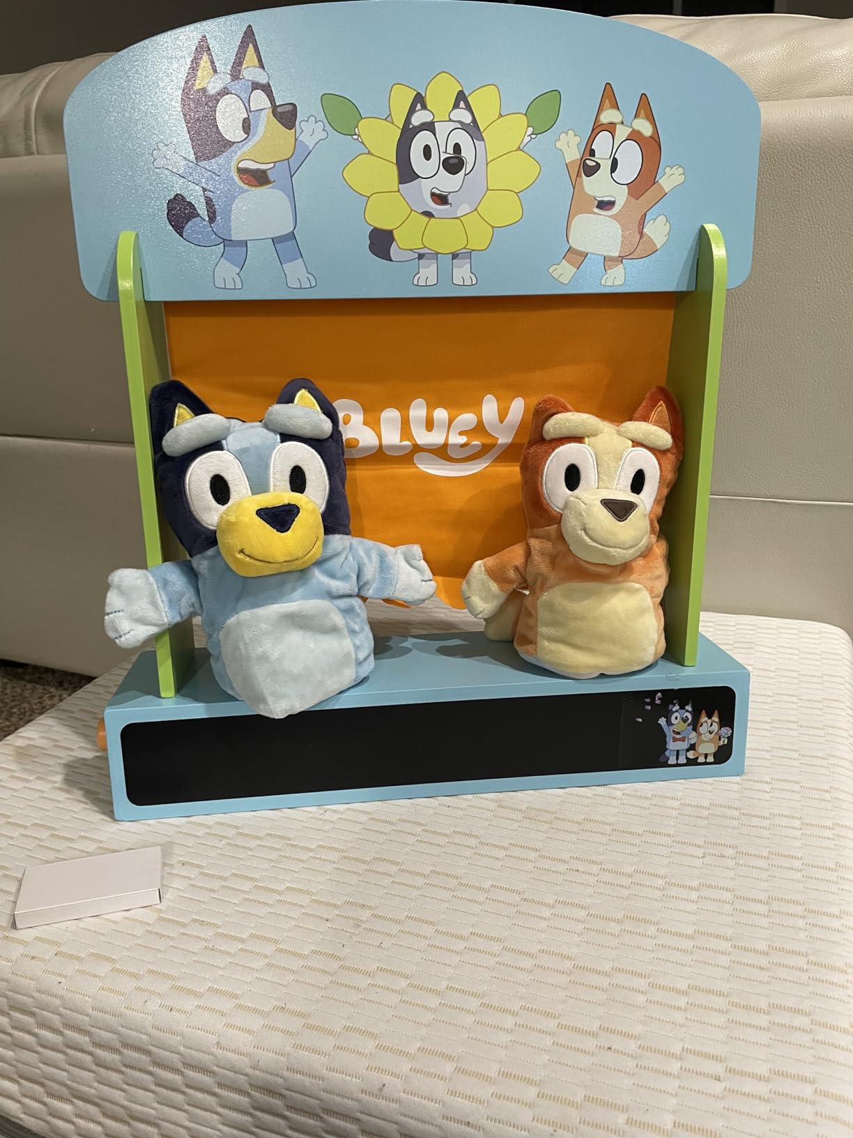 Bluey Wooden Puppet Theater for Kids Playset, 20