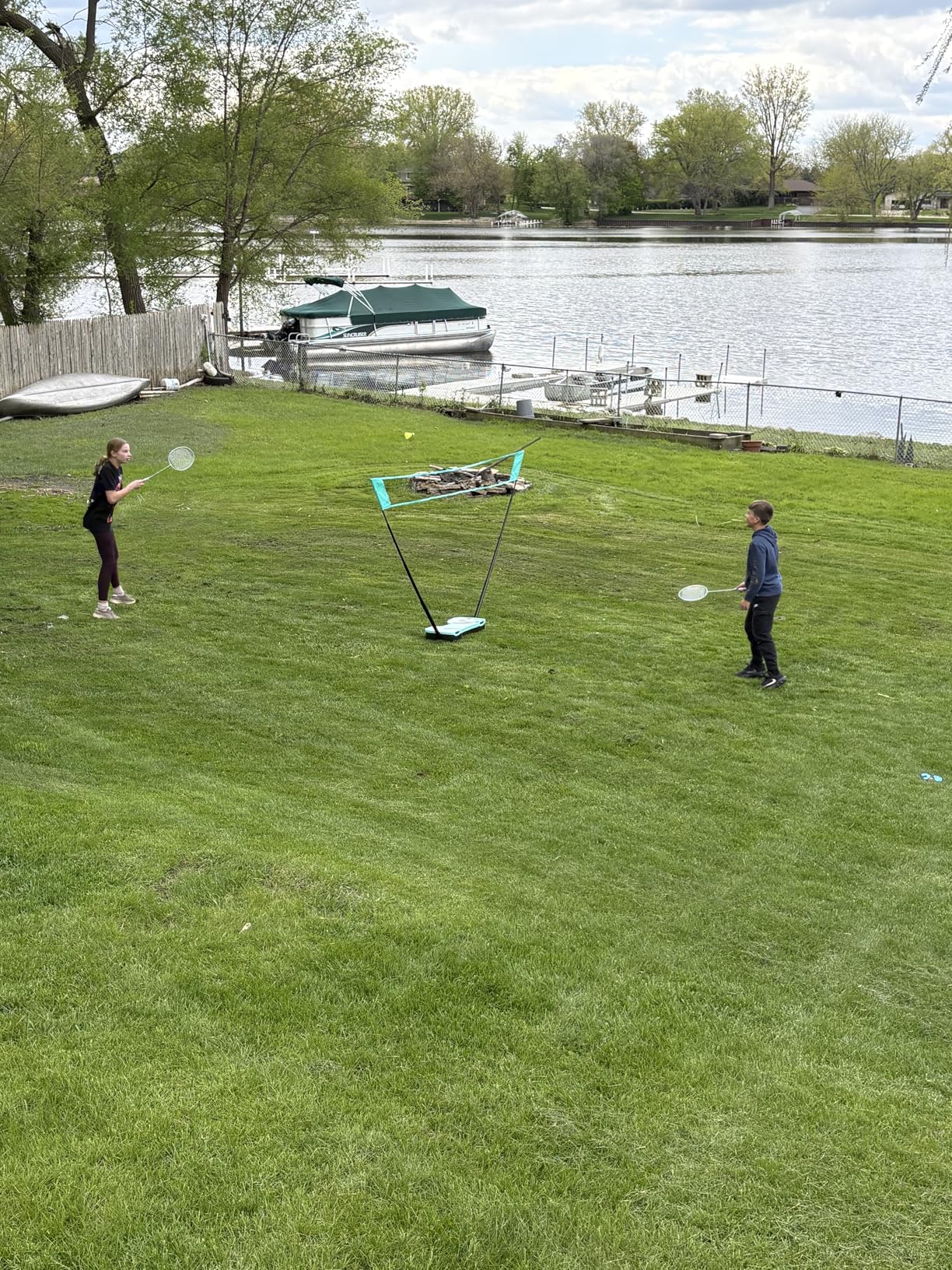 EasyGo Badminton Set with Net, 4 Rackets, 4 Shuttlecocks, Portable Storage Box, for Backyards, Outdoor Games, Yard Games customer photo 1
