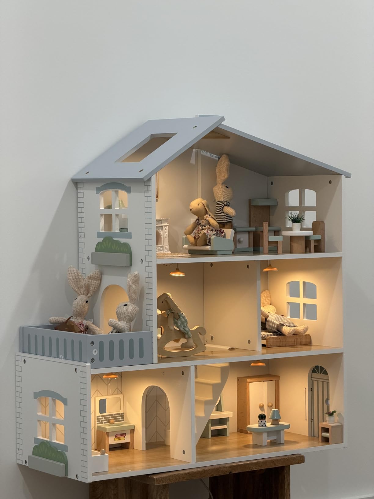ROBUD Doll House, Wooden Dollhouse with 6 Rooms, 29-pcs Realistic Accessories, Dollhouse Playset for 4-6 Inch Dolls, Gifts for Kids & Toddlers, Nordic Style, Ages 3+ customer photo 1