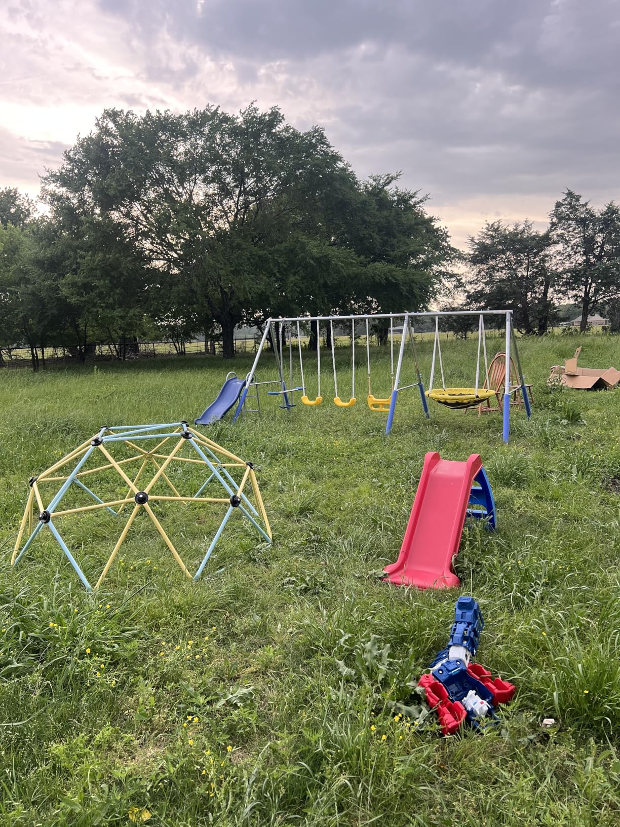 Sportspower 800lbs Swing & Play Metal Swing Set for Backyard & Outdoors, 2 Swings & Standing Swing, 2-Person Glider, 2-Person Saucer, 5ft Slide, Bonus Anchors, 6.1' Tall customer photo 1