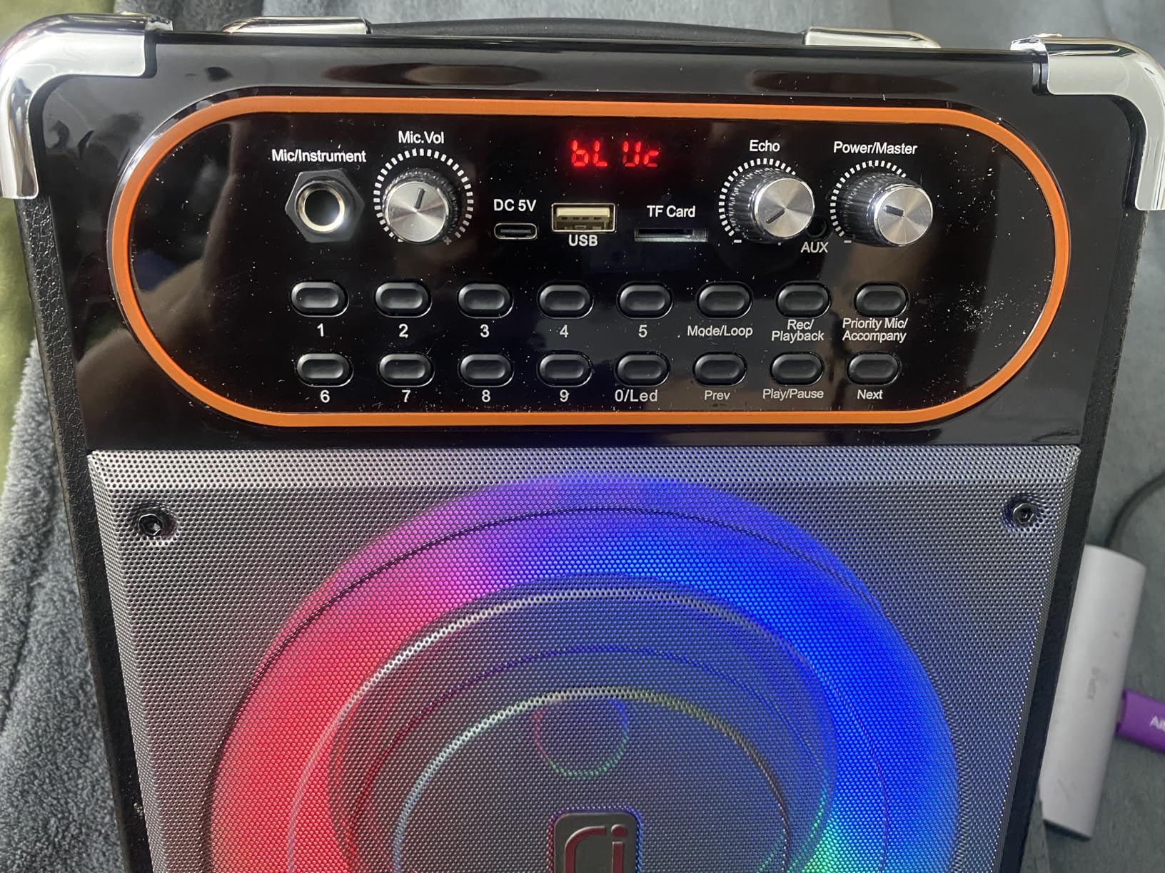 HWWR Karaoke Machine with 2 Wireless 0-Delay Microphones for Adults, Portable Bluetooth 5.3 Speaker with Echo Adjustment, Supports TWS/TV/Guitar for Family Party customer photo 2