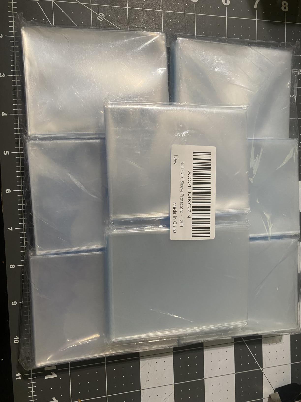 200ct Card Sleeves, Penny Sleeves for Trading Cards, Pokemon Clear Card Sleeves, Soft Sports Card Sleeve, Plastic Card Protector Sleeves for TCG, Pokemon, Football, Game, MTG Cards customer photo 1
