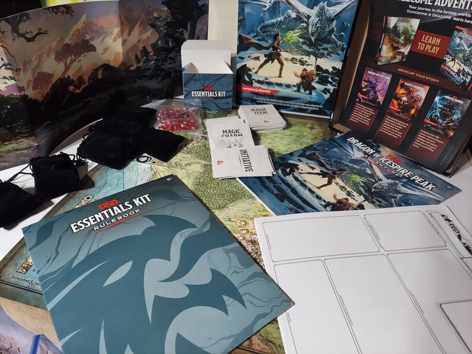 Dungeons and Dragons 2024 Player's Handbook Bundled with DND 6 Dice Sets, Flannel Bags, Complete Printable Kit customer photo 2