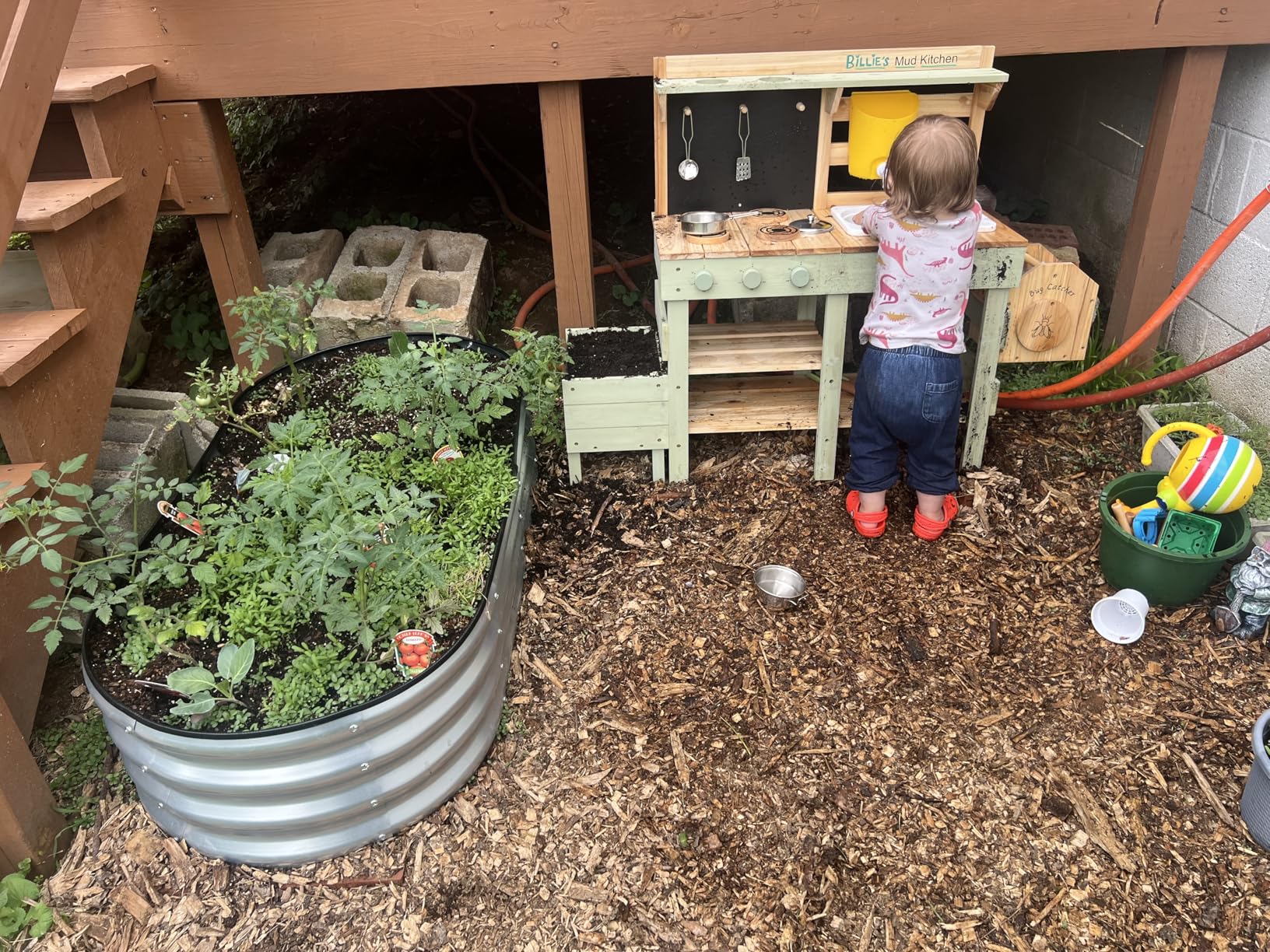 Frogprin Mud Kitchen for Kids, Outdoor Play Kitchen with Planter Box, Mud Kitchen Accessories, Gardening Tool Toy Set, Removable Sink Faucet, Wooden Pretend Kitchen for Boys Girls 3+ Indoor customer photo 1