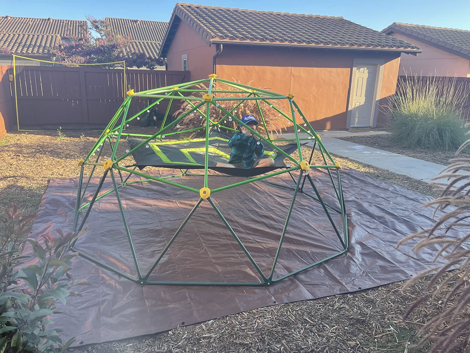 6 in 1 Indoor Playground, Metal Jungle Gym with Climbing Wall, Slide, Monkey Bars, Rope Ladders and Two Swings, Playset for Kids Ages 3-12 customer photo 2
