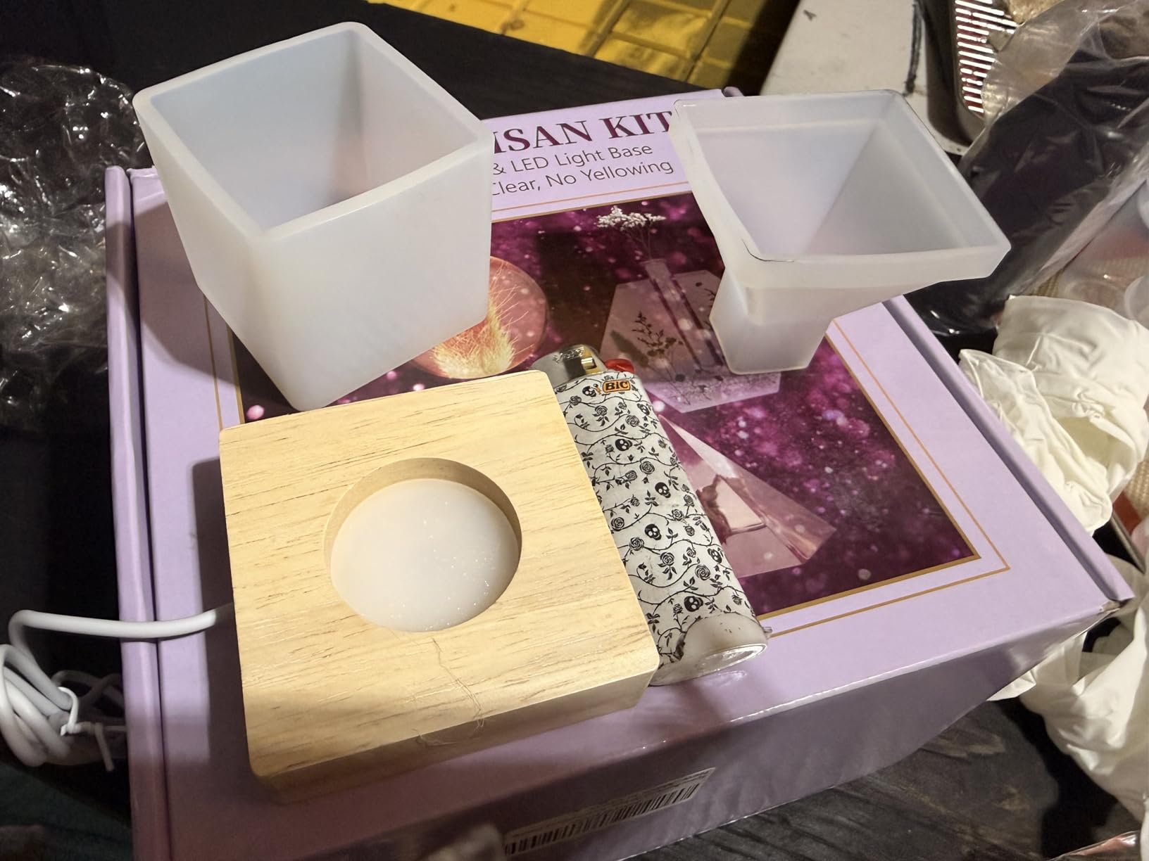 K KERNOWO Epoxy Resin Kit with Light for Beginners, Resin Kit and Molds Complete Set DIY Crafts for Adults Women, Epoxy Set with Vase Mold, 3D Dried Flowers customer photo 1
