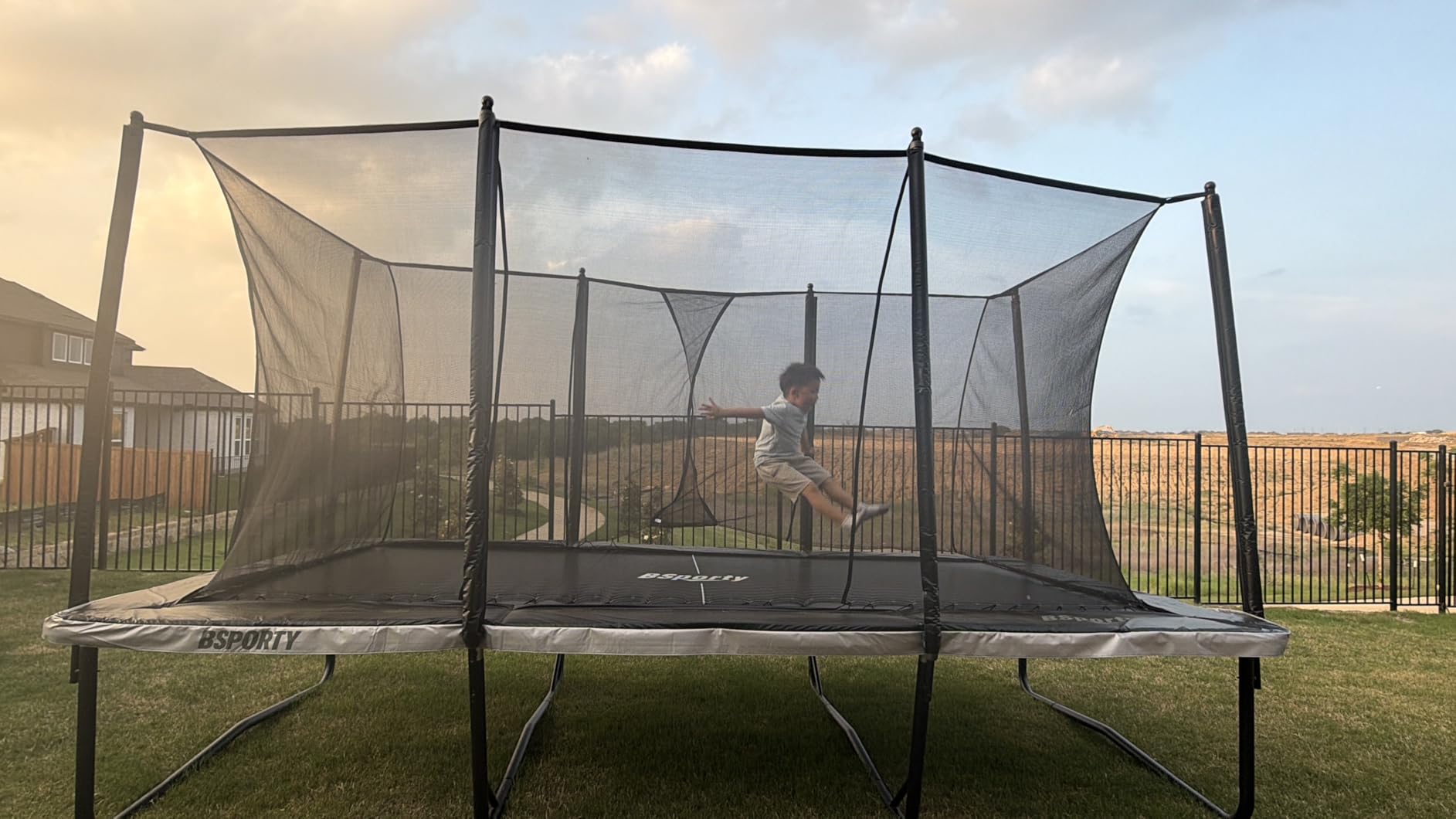 Air Rectangle Trampoline 8X14FT 1800LBS Weight Capacity Outdoor Square Gymnastics Heavy-Duty Trampolines with Net Enclosure for Kids Adults customer photo 2