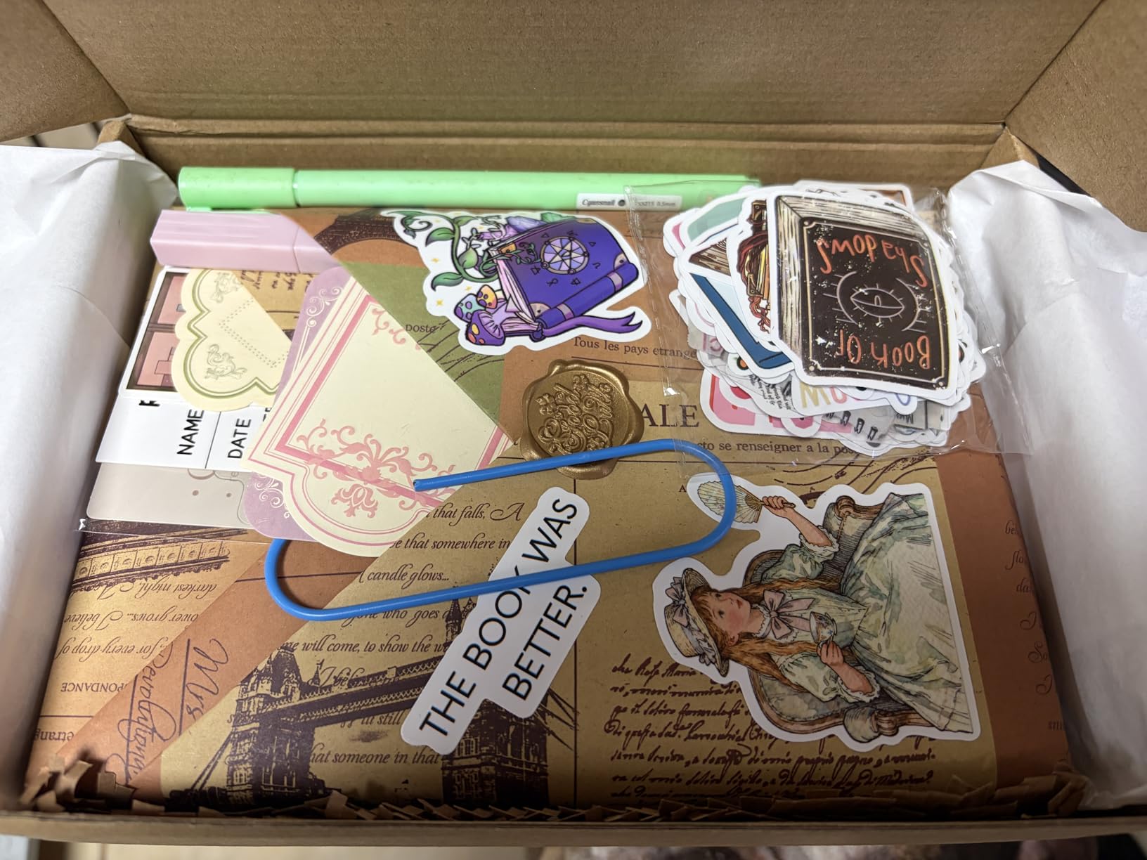 Blind Date with a Book, Mystery Box, Romance, Thriller, Mystery, Fantasy & Non-Fiction | Random Chosen Book with Goodies, Perfect Book Lover Gift customer photo 2