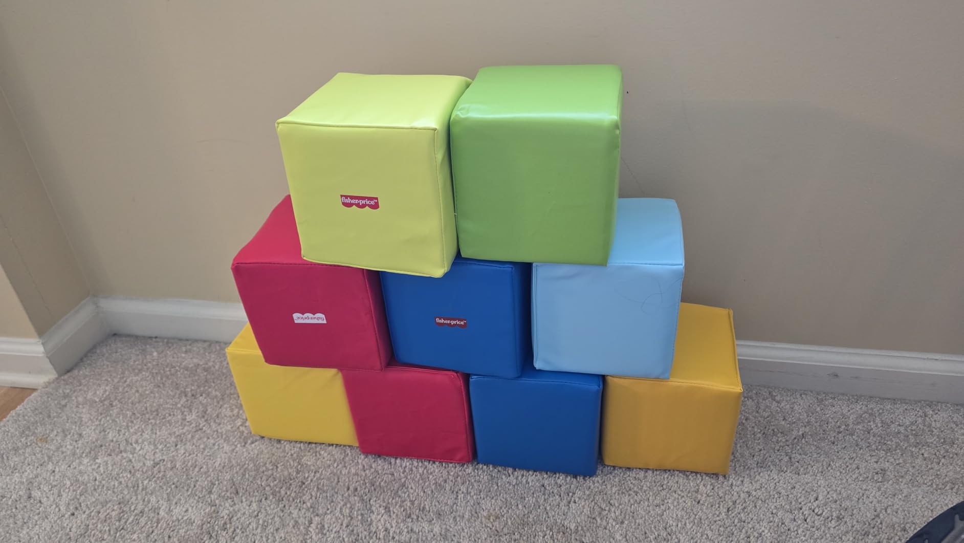 Fisher-Price Toddler Soft Foam Building Blocks - 9 Large Colorful Stacking Blocks for Toddlers 2+ - Lightweight Preschool Learning Toy customer photo 2