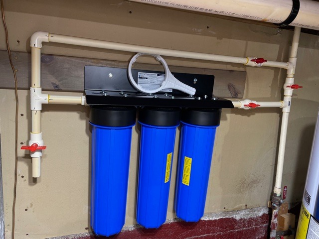 iSpring WGB32B 3-Stage Whole House Water Filter System - Commercial Grade, Eliminates 99% Chlorine, Sediment, Taste, Odor, 20x4.5-inch Industrial Standard Filters customer photo 1