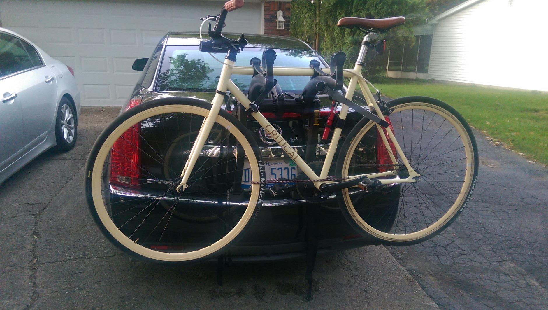 Saris Bones Car Trunk Bicycle Rack Carrier, Mounts 2 Bikes, Black customer photo 2