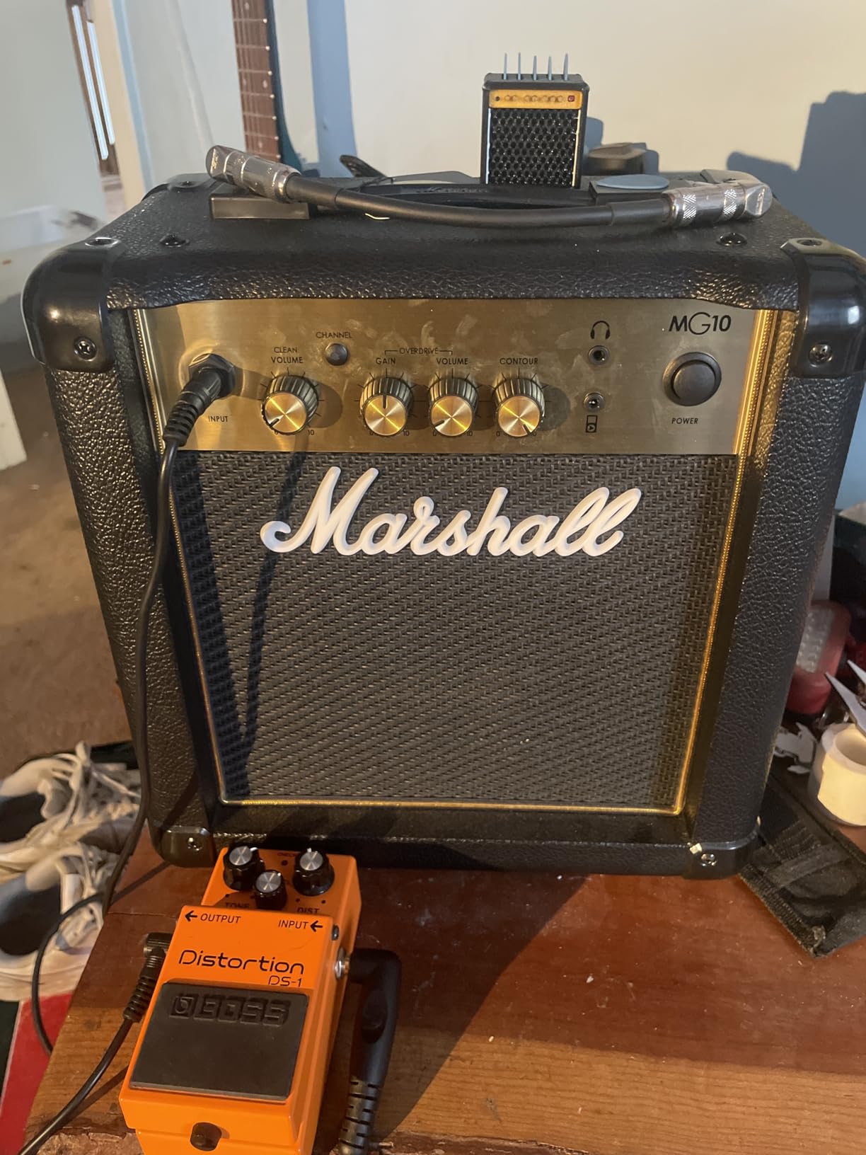Marshall MG10G Combo Electric Guitar Amplifier - Black customer photo 2