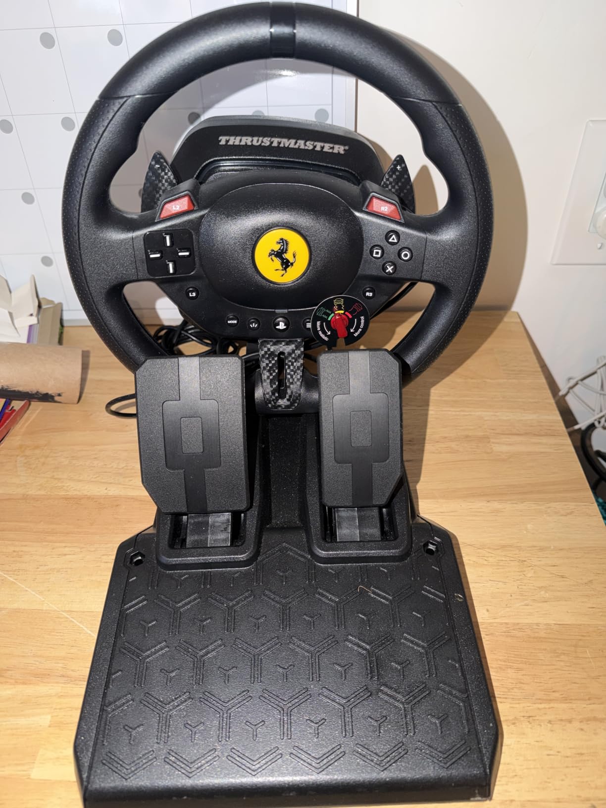 Thrustmaster T98 Ferrari 296 GTB - Racing Wheel and Pedal Set - PS5 & PC customer photo 2