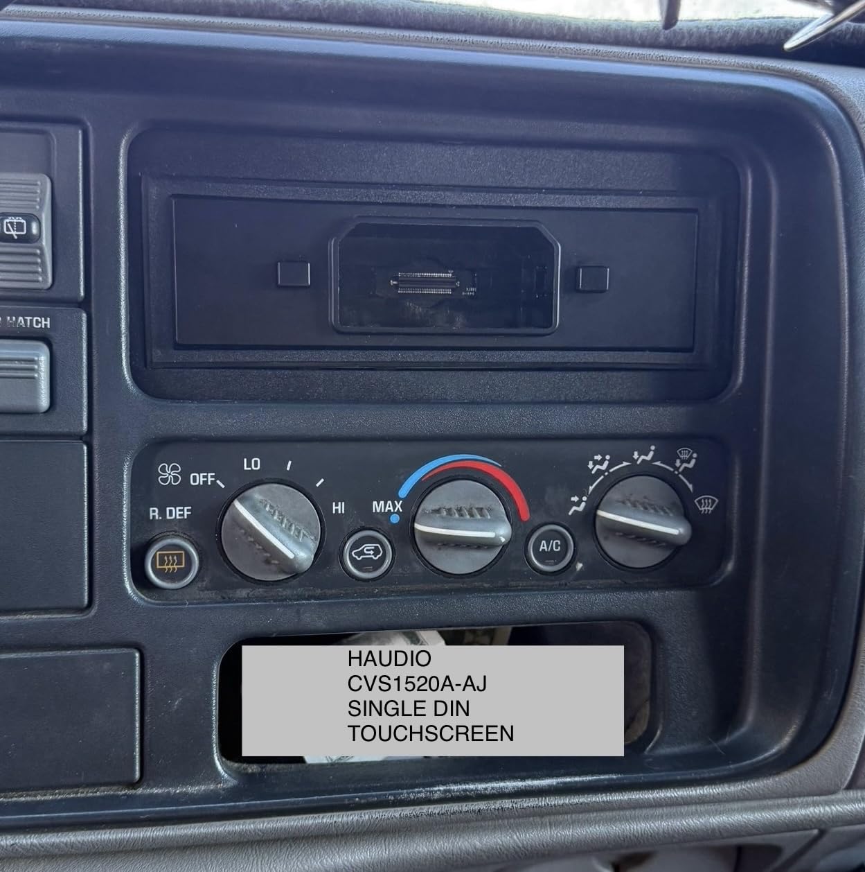 Scosche GM1483B Single DIN Dash Kit for Select 1995-05 Cadillac, Chevrolet and GMC Full Size Trucks customer photo 1