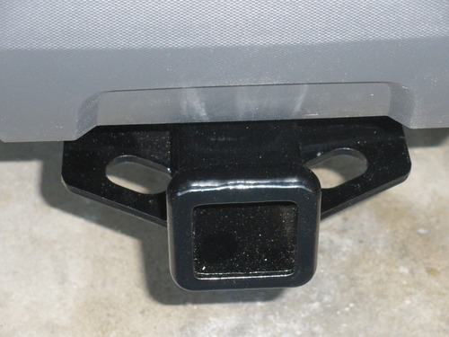 CURT 13591 Class 3 Trailer Hitch, 2-Inch Receiver, Select Chevy Equinox, GMC Terrain, Pontiac Torrent, Saturn Vue customer photo 1
