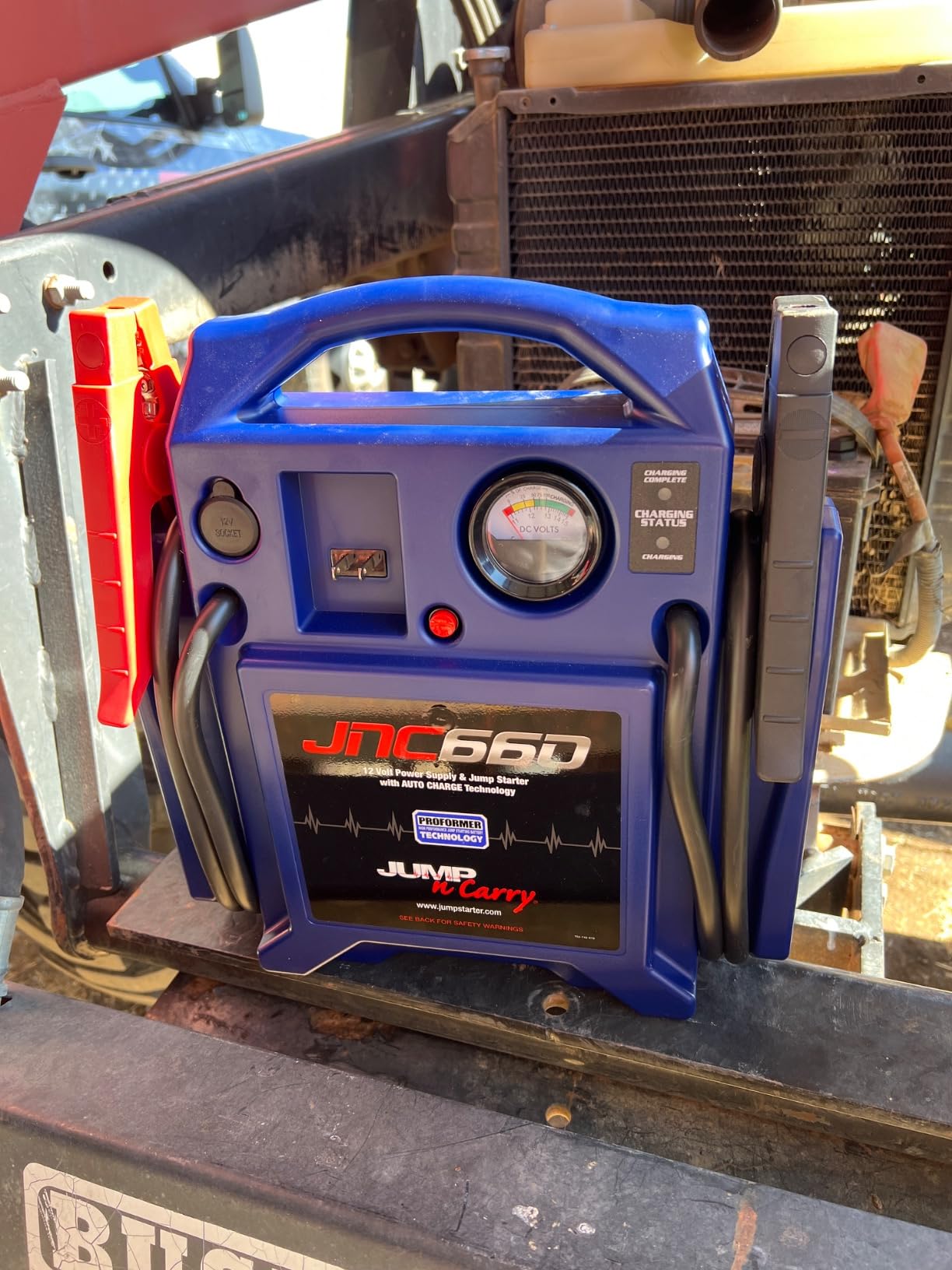 Clore Automotive Jump-N-Carry JNC660 1700 Peak Amp 12 Volt Jump Starter , Blue customer photo 2