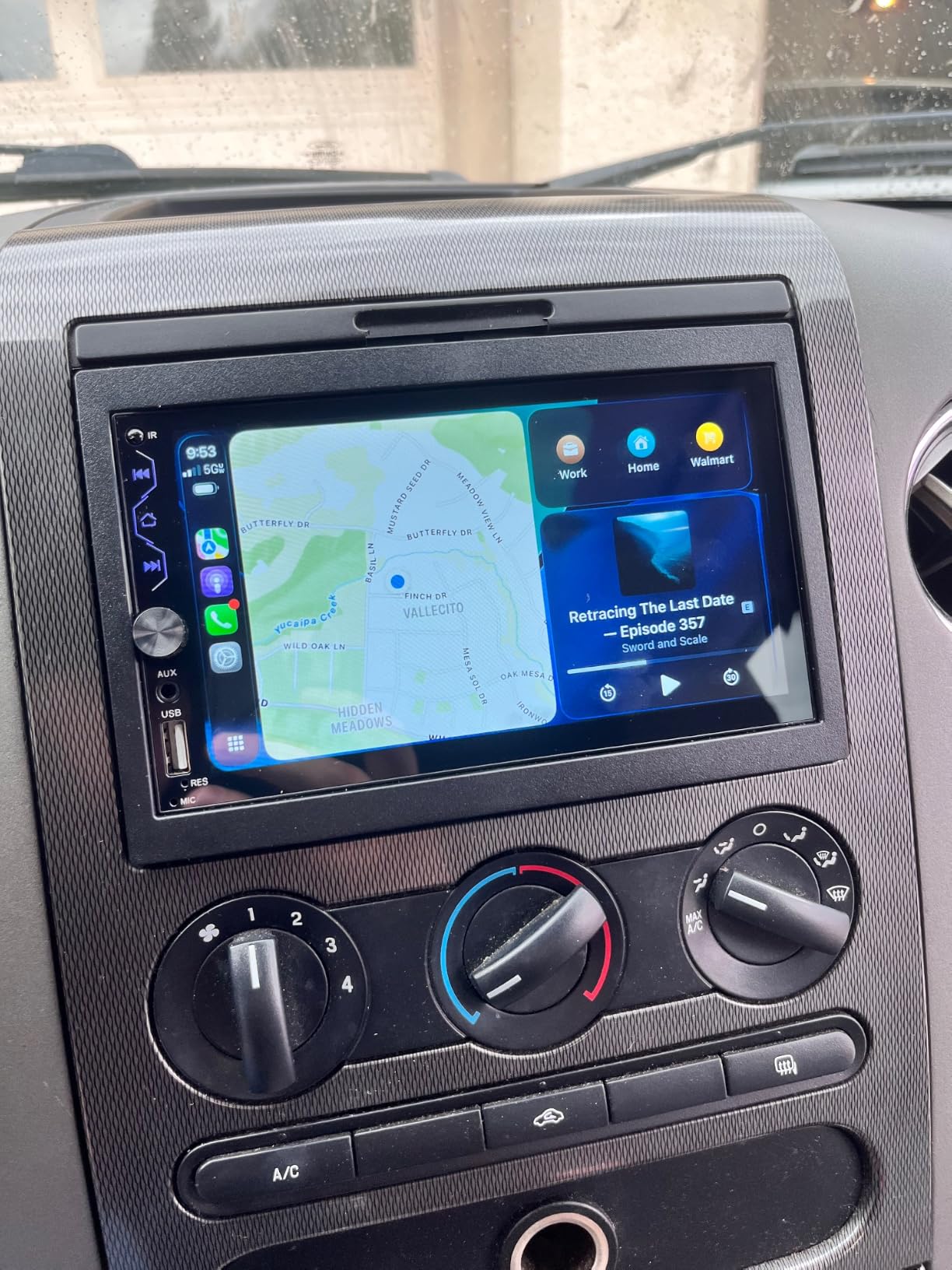 Metra 95-5812 Double DIN Installation Kit Fits Select 2004-2019 Ford Vehicles - Black customer photo 1