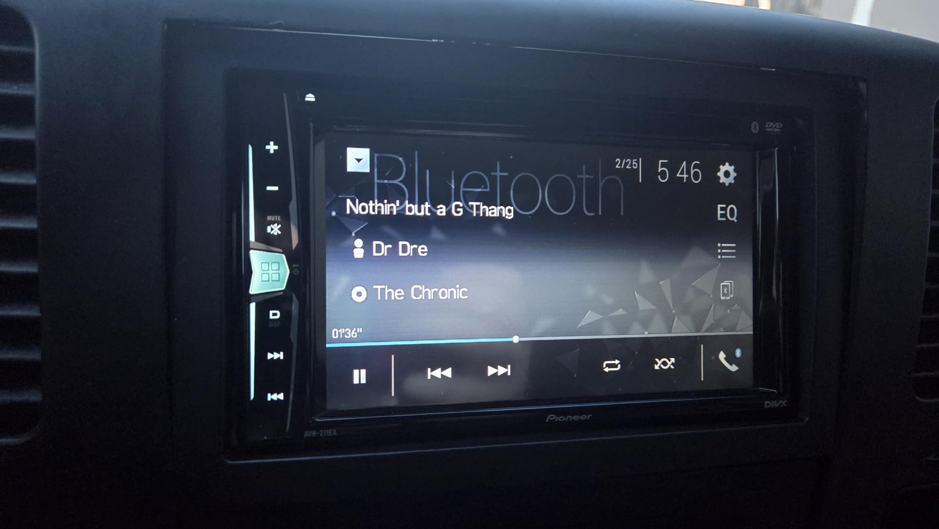Metra 95-3305 Double DIN Installation Dash Kit for 2006-up Chevrolet Vehicles, Black customer photo 1