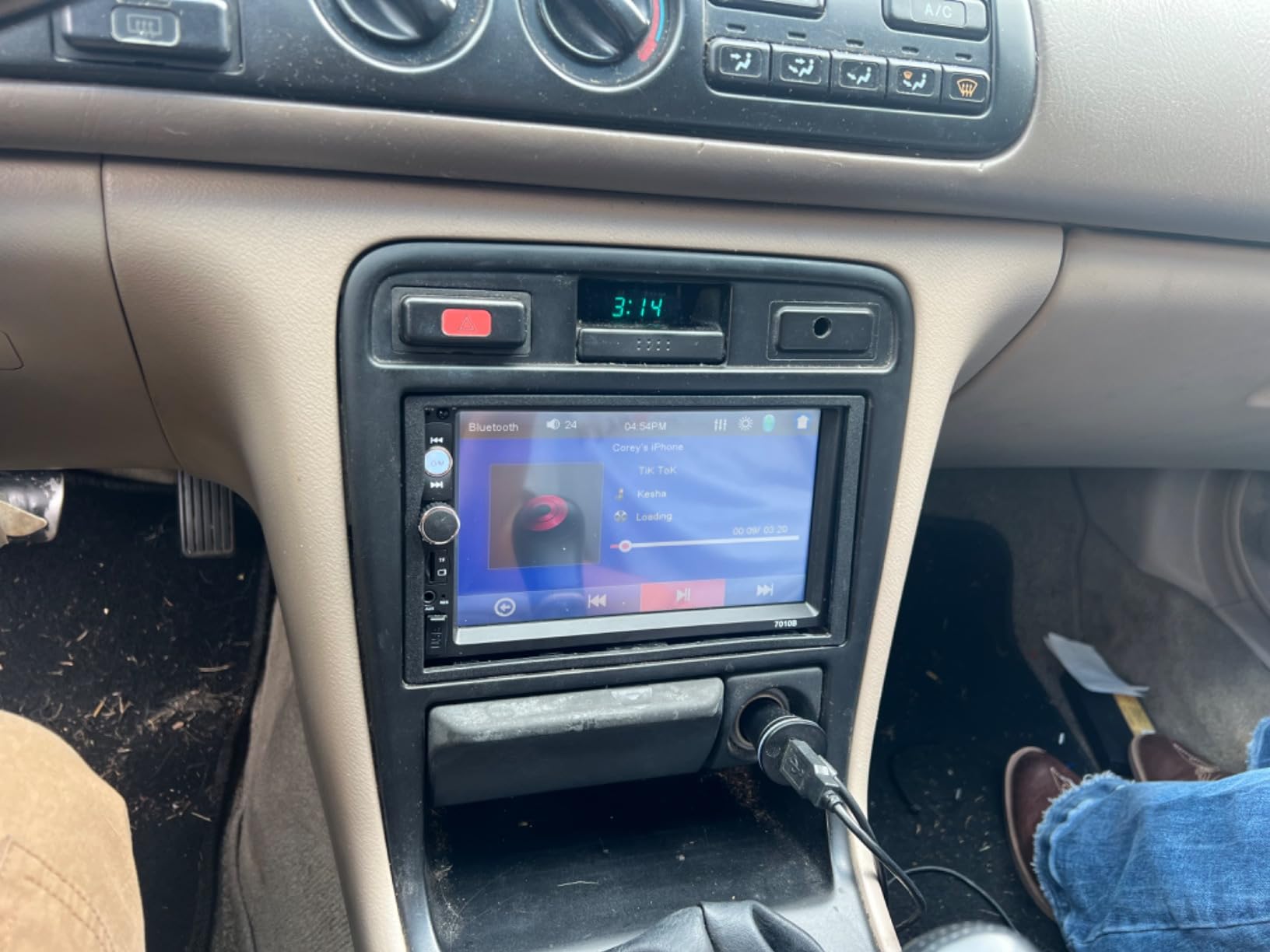 Metra 95-7801 Double-DIN Stereo Installation Dash Kit Fits Select 1988-2006 Acura/Honda/Isuzu Vehicles customer photo 2