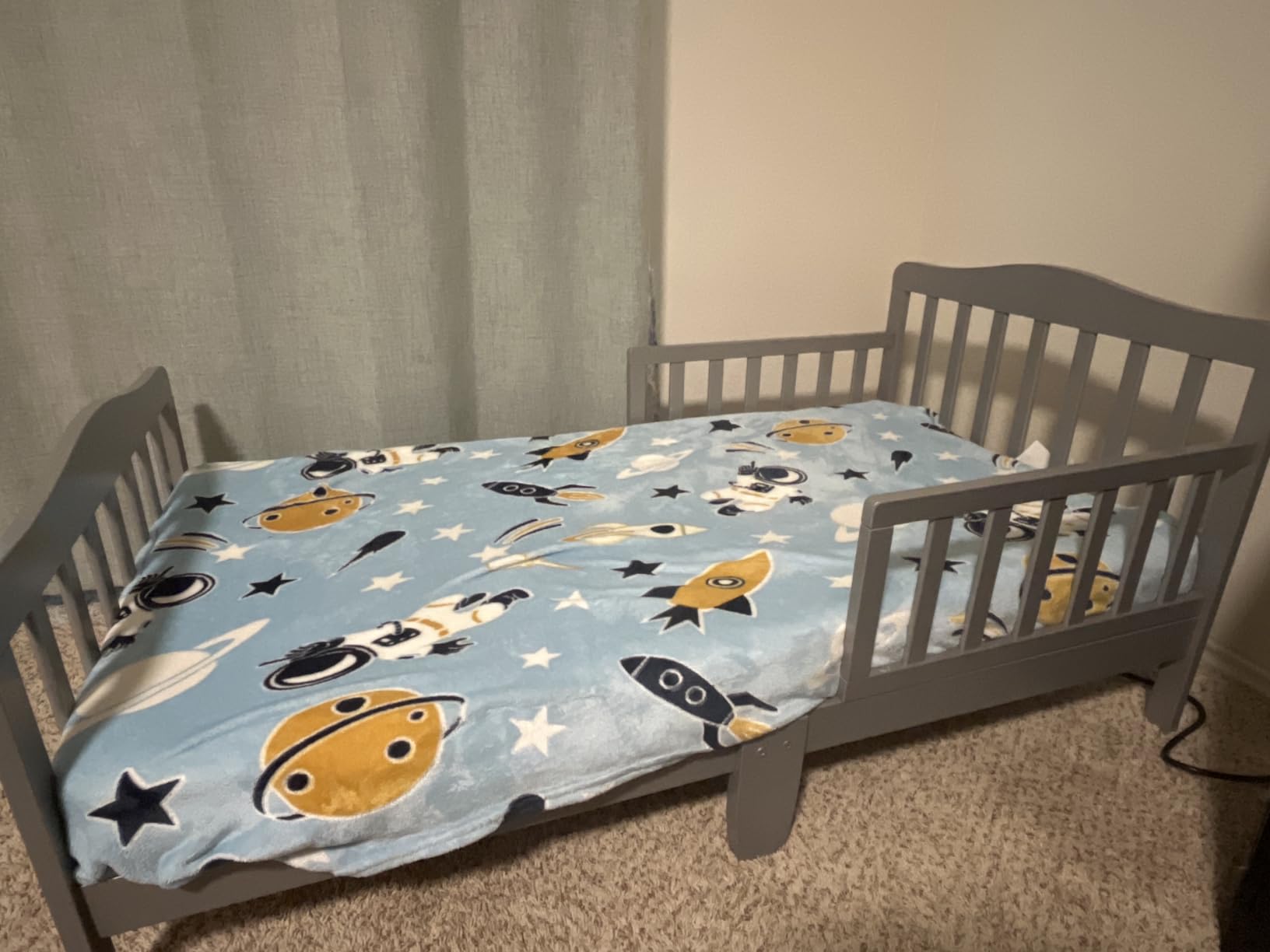 Dream On Me Classic Design Toddler Bed, Safety Rails, GREENGUARD Gold, Pink customer photo 2