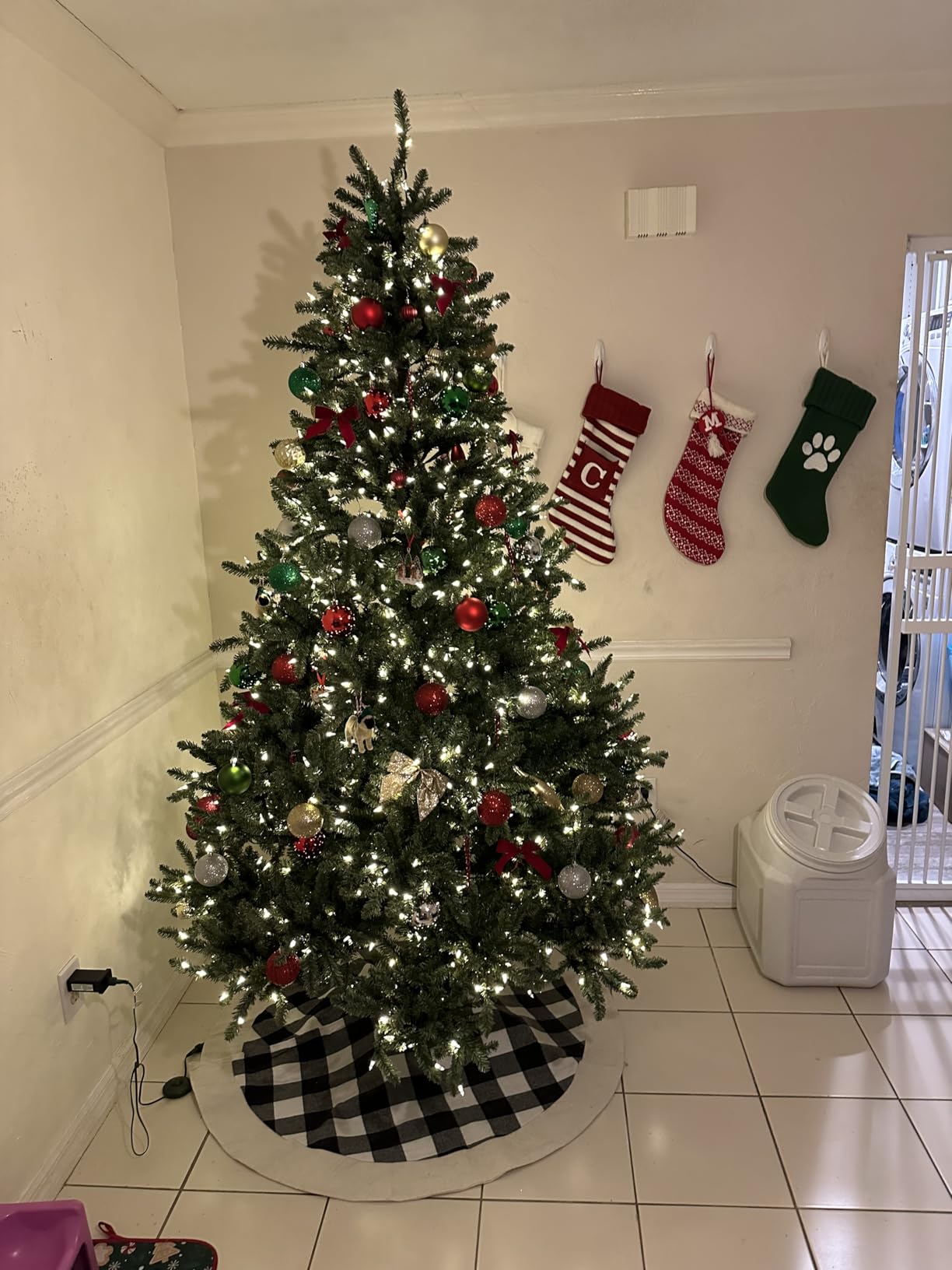 Balsam Hill 7.5 ft Unlit Classic Blue Spruce Artificial Christmas Tree, 2,960+ Tips, Premium Stand, Easy Assembly customer photo 2