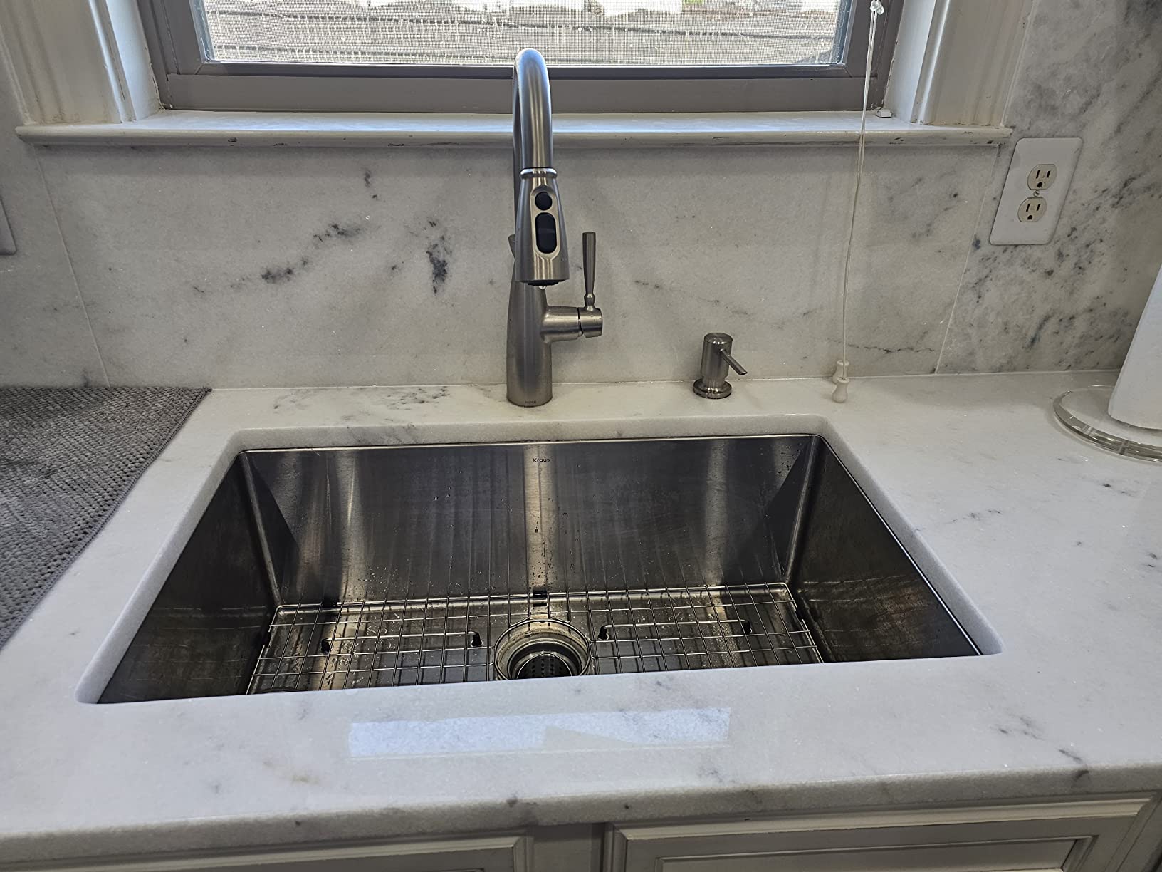 KRAUS Standart Pro 30-inch Undermount Single Bowl 16 Gauge Stainless Steel Kitchen Sink, KHU100-30 customer photo 2