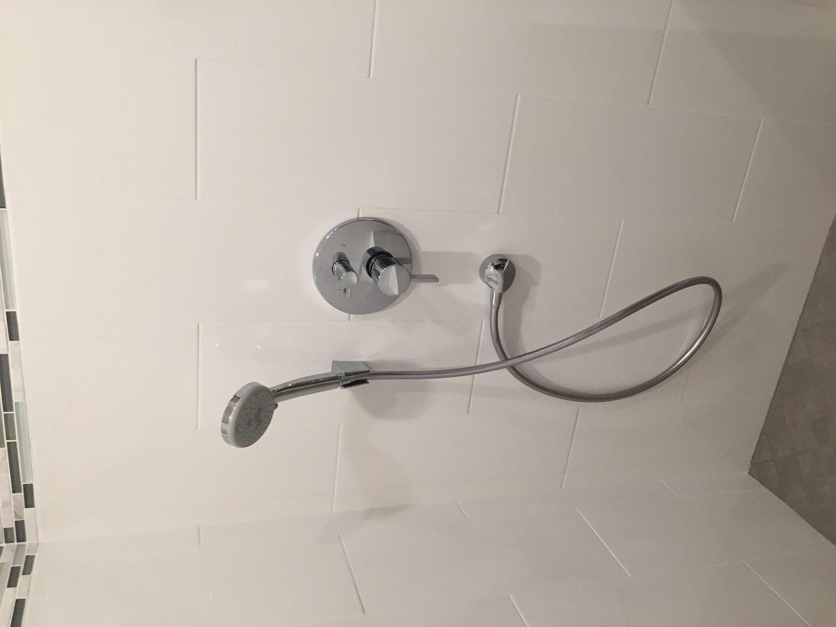 hansgrohe Ecostat Modern Thermostatic Shower Valve Trim with Temperature Control and Diverter in Chrome, 04231000 customer photo 2