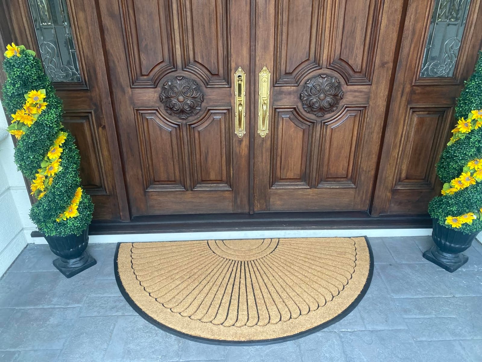 Kempf Sunburst Half Round Coco Coir Doormat, 18