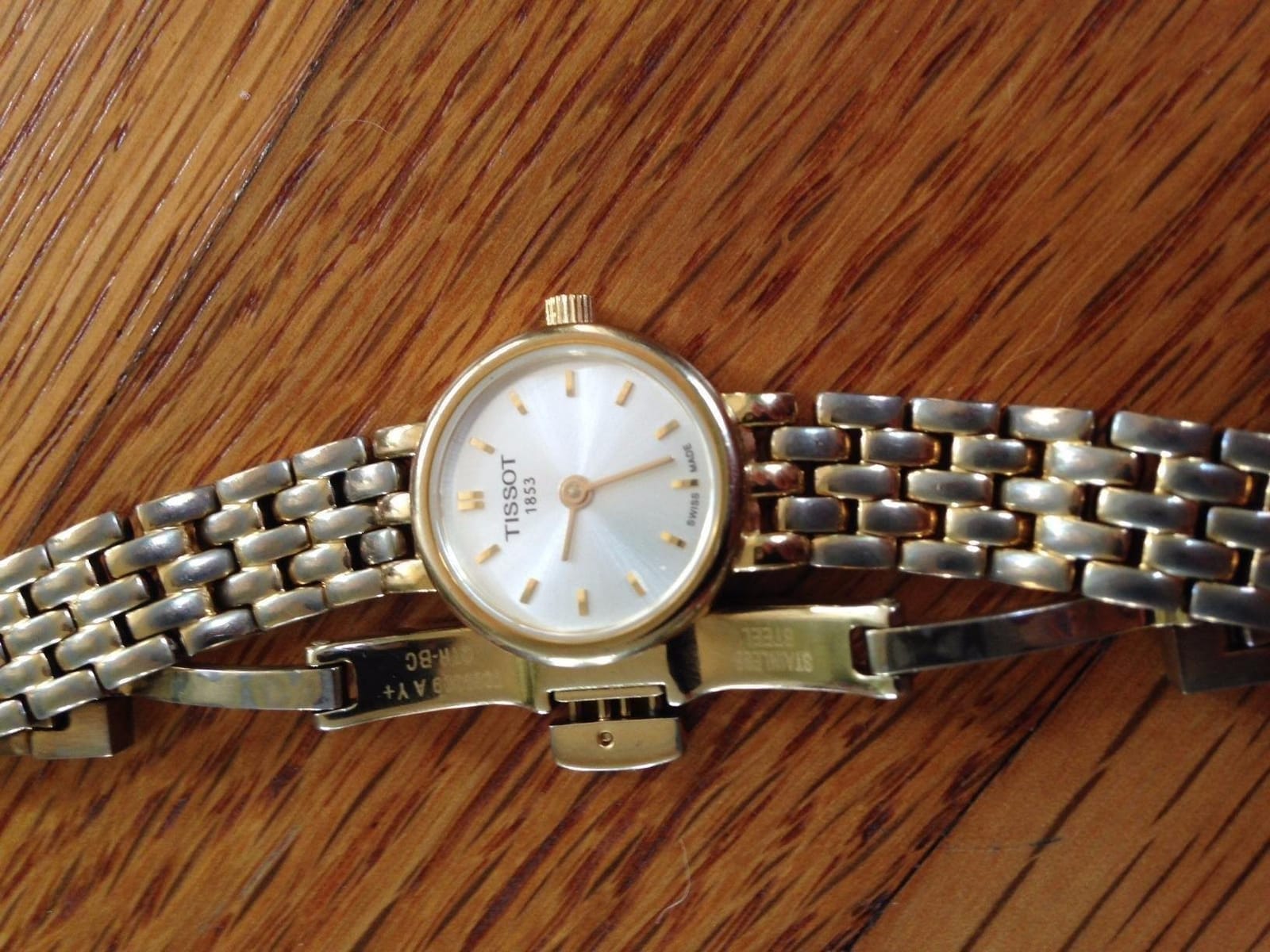 Womens T-Trend Stainless-Steel Dress Watch Yellow Gold 1N14 T0580093303100 customer photo 2