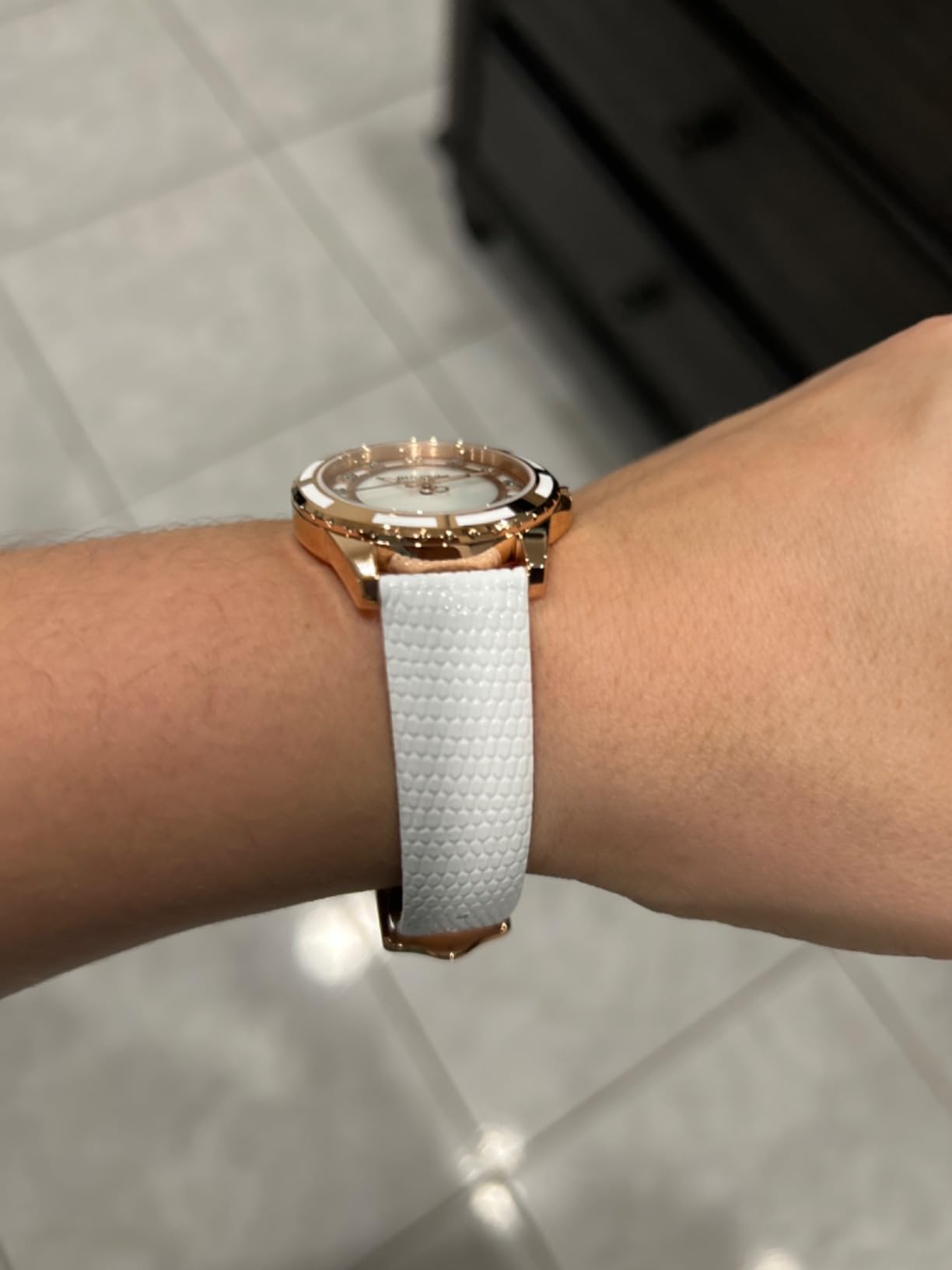 Bulova Ladies' Classic Diamond 3-Hand Quartz Stainless Steel Watch, 12 Diamonds, Mother-of-Pearl Dial customer photo 2