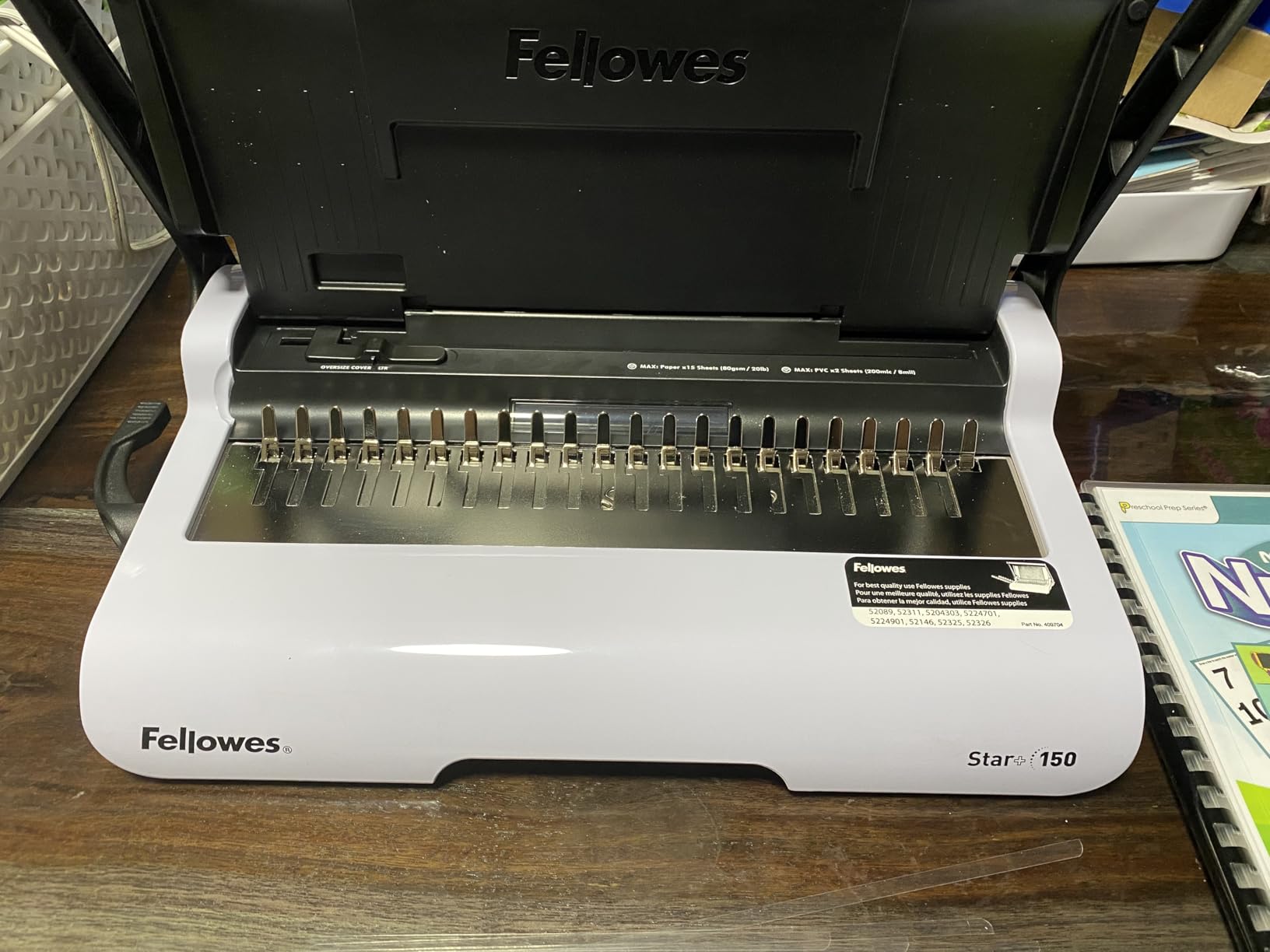 Fellowes Star+ Comb Binding Machine, 15-Sheet Punch Capacity, Perfect for School Supplies & Classrooms (5006501) customer photo 2