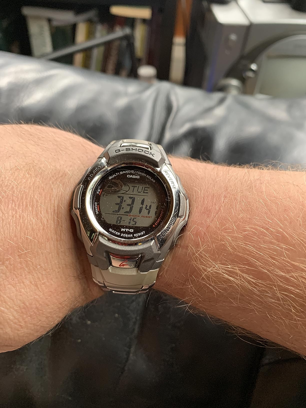 Casio Men's G-Shock MTGM900DA-8CR Tough Solar Atomic Stainless Steel Sport Watch customer photo 1