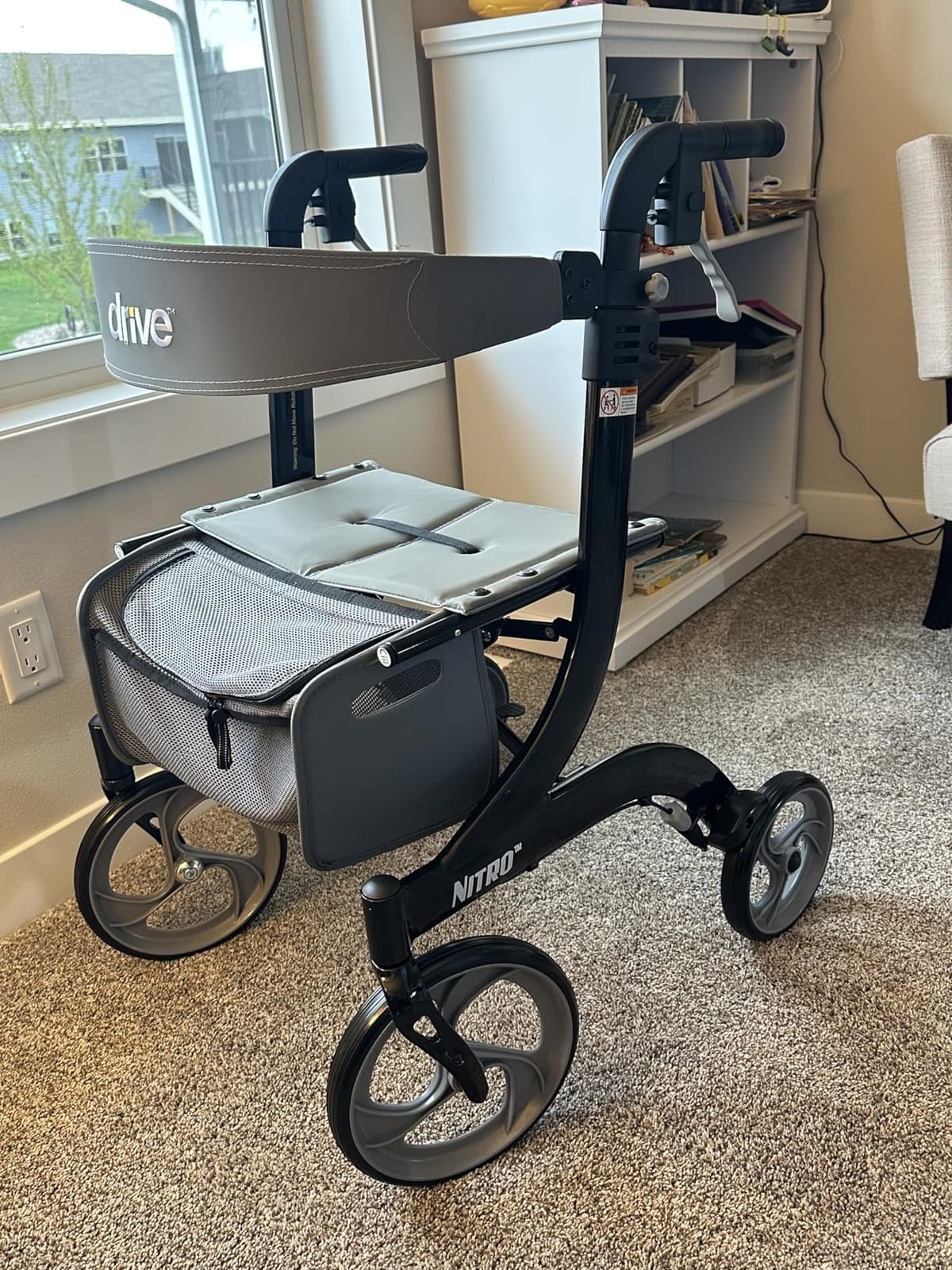 Drive Medical RTL10266BK Nitro Foldable Rollator Walker with Seat, Black, Foldable Rollator Walker with Seat at Standard Height for Comfortable, Convenient Everyday Mobility Use customer photo 2