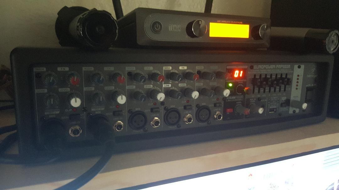 Behringer EUROPOWER PMP550M 500 Watt 5 Channel Powered Mixer with Klark Teknik Multi-FX Processor, FBQ Feedback Detection System and Wireless Option customer photo 1