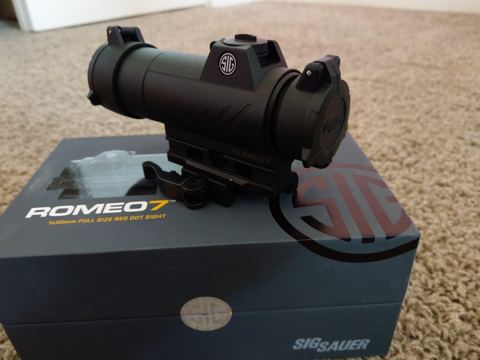 Sig Sauer ROMEO7 1x30mm Closed Full Size 2 MOA Red Dot Sight | Durable Aluminum Waterproof Fogproof Optic customer photo 2