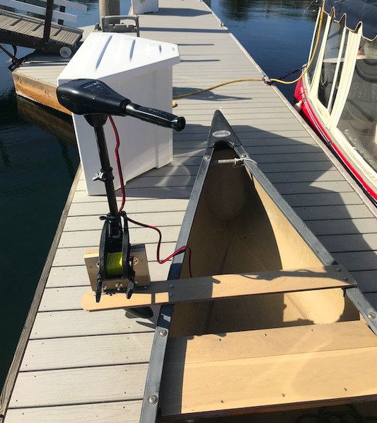 Newport NV-Series 46lb Thrust Saltwater Transom Mounted Trolling Electric Trolling Motor w/LED Battery Indicator & 30