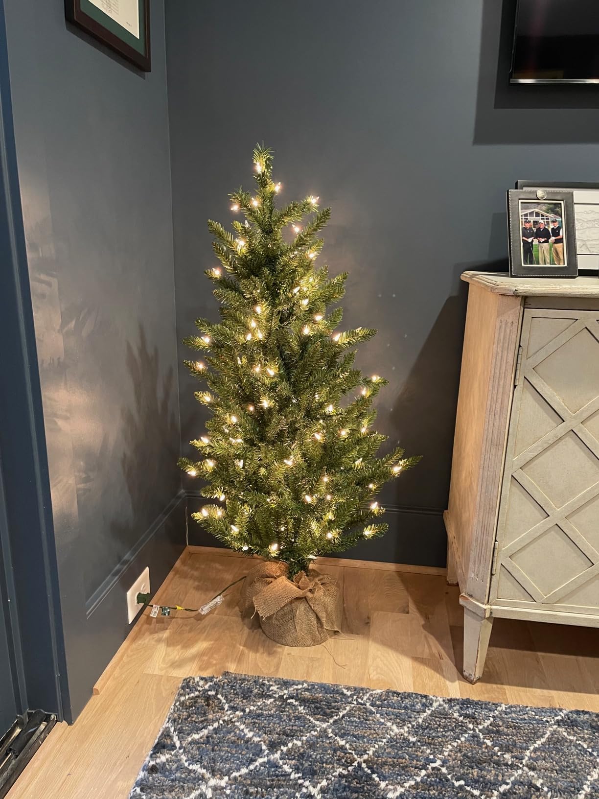 National Tree Company 4ft Pre-Lit Kensington Mini Artificial Christmas Tree | 150 Clear Lights, 284 Tips, Burlap Base, Green customer photo 2