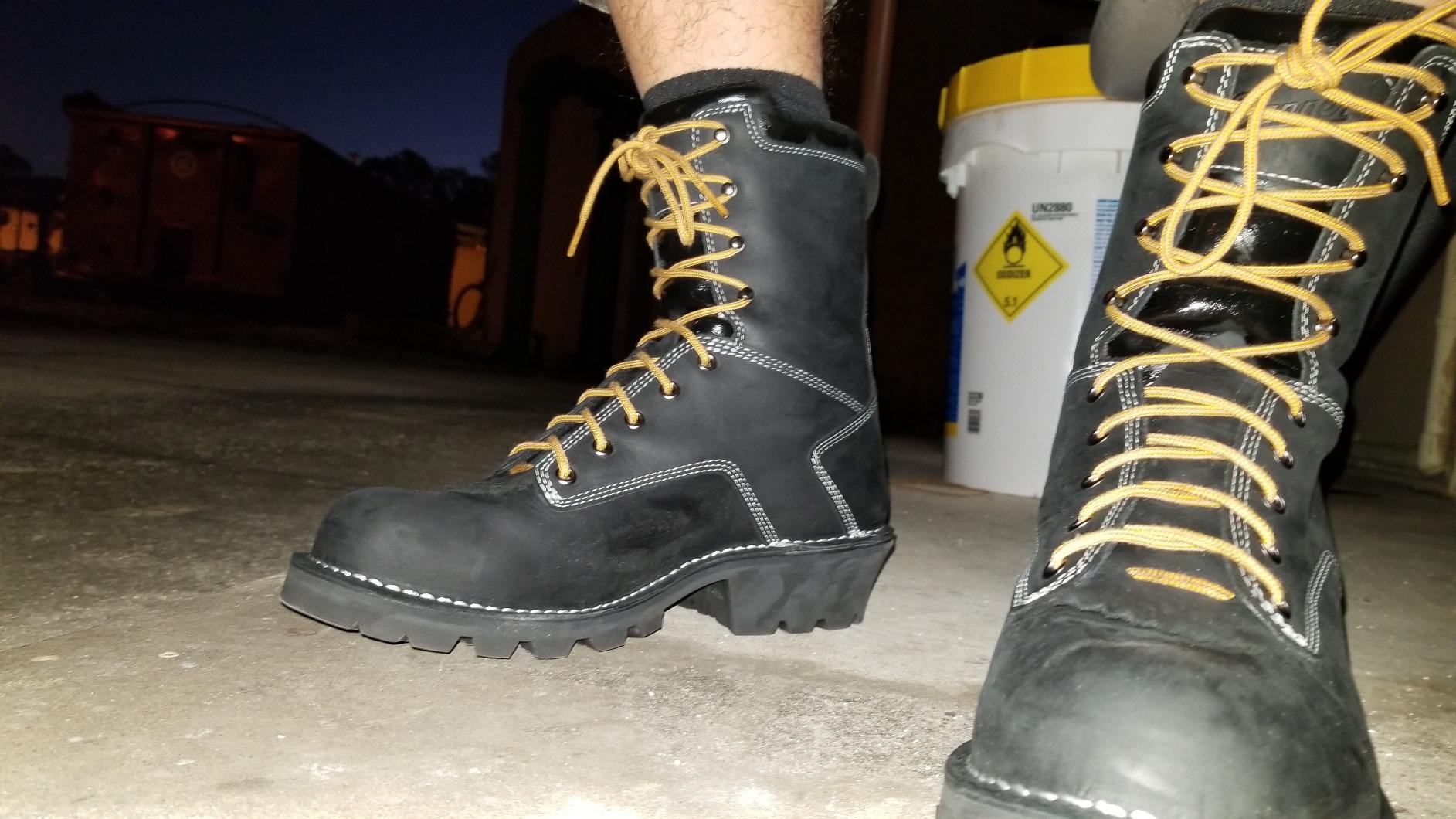 Danner Logger Boots for Men - Waterproof, Oiled Nubuck Leather on a Lightweight Platform with Vibram 360 Traction Outsole with 90-Degree Heel customer photo 1