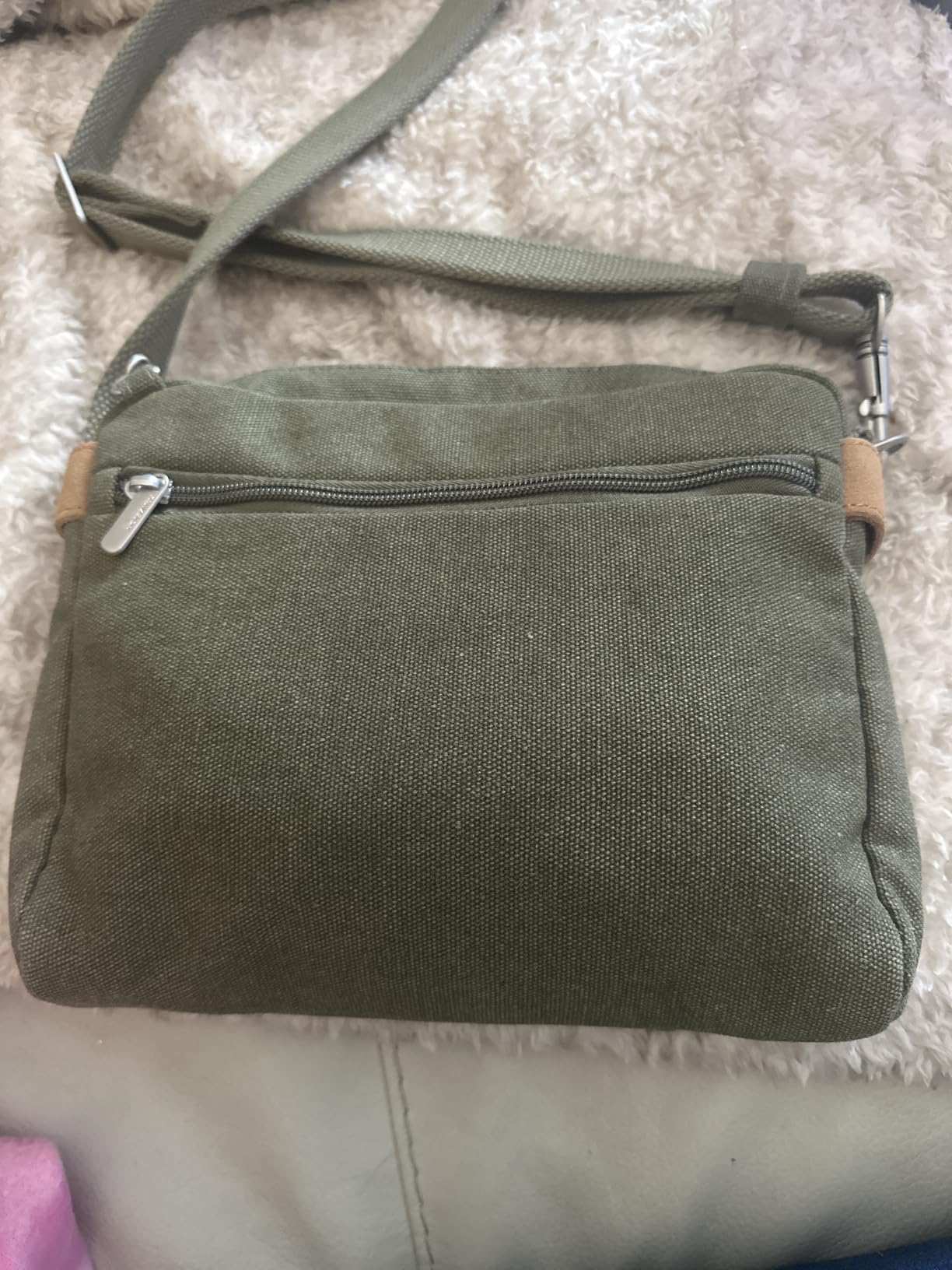 Travelon Anti-Theft Heritage Small Crossbody Bag customer photo 1