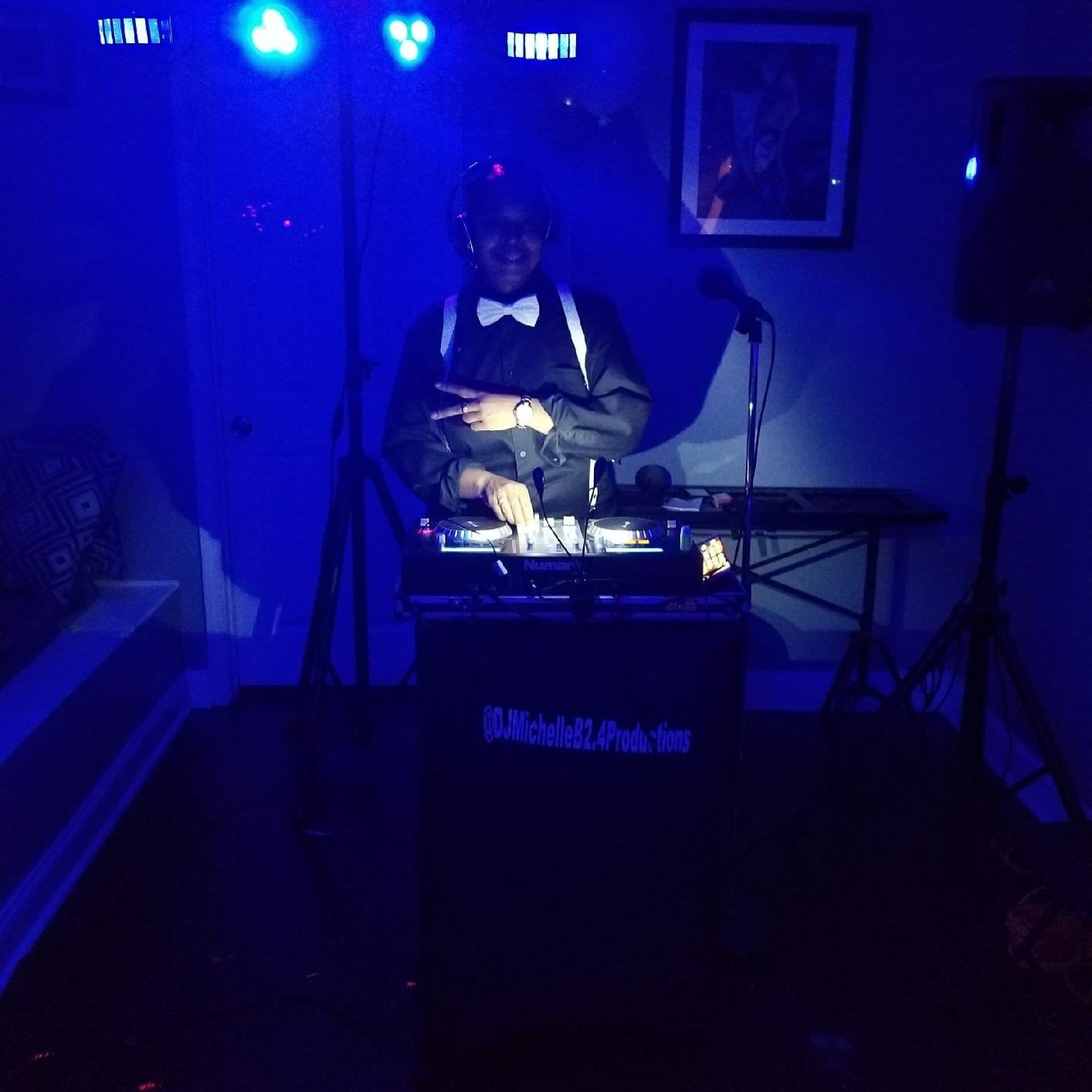 CHAUVET DJ GigBAR 2 4-in-1 DJ Lighting System | Party Lights with LED Derby, Wash Lights, Laser & Strobe Effects | DMX Control, Wireless Footswitch & Tripod Included | Stage, Wedding & Event Lighting customer photo 1