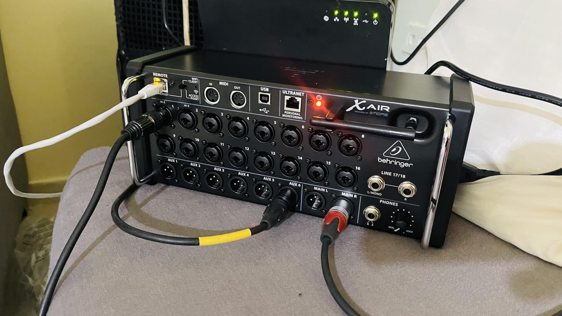 Behringer X AIR XR18 18-Channel, 12-Bus Digital Mixer for iPad/Android Tablets with 16 Programmable Midas Preamps, Integrated Wifi Module and Multi-Channel USB Audio Interface customer photo 1