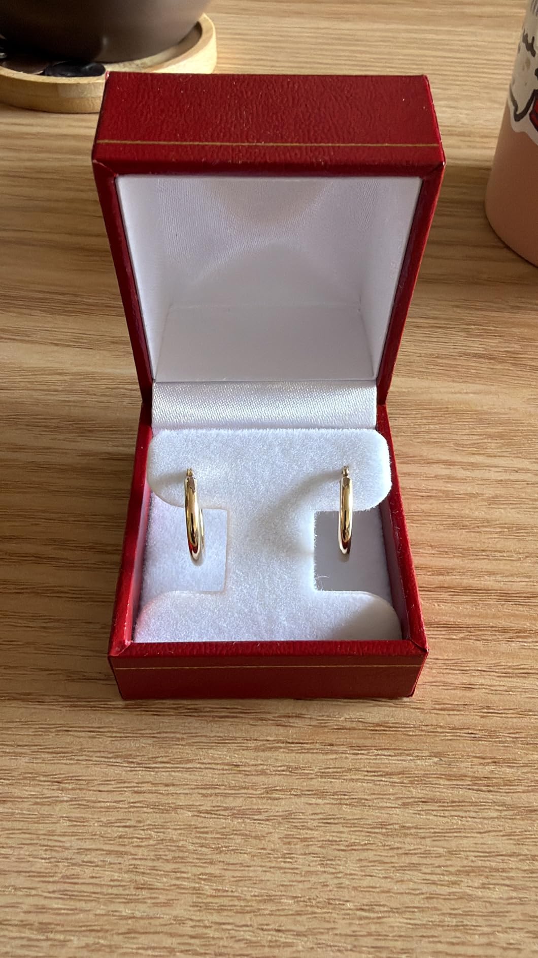 14k Yellow Gold Classic Shiny Polished Round Hoop Earrings, 2mm tube customer photo 1